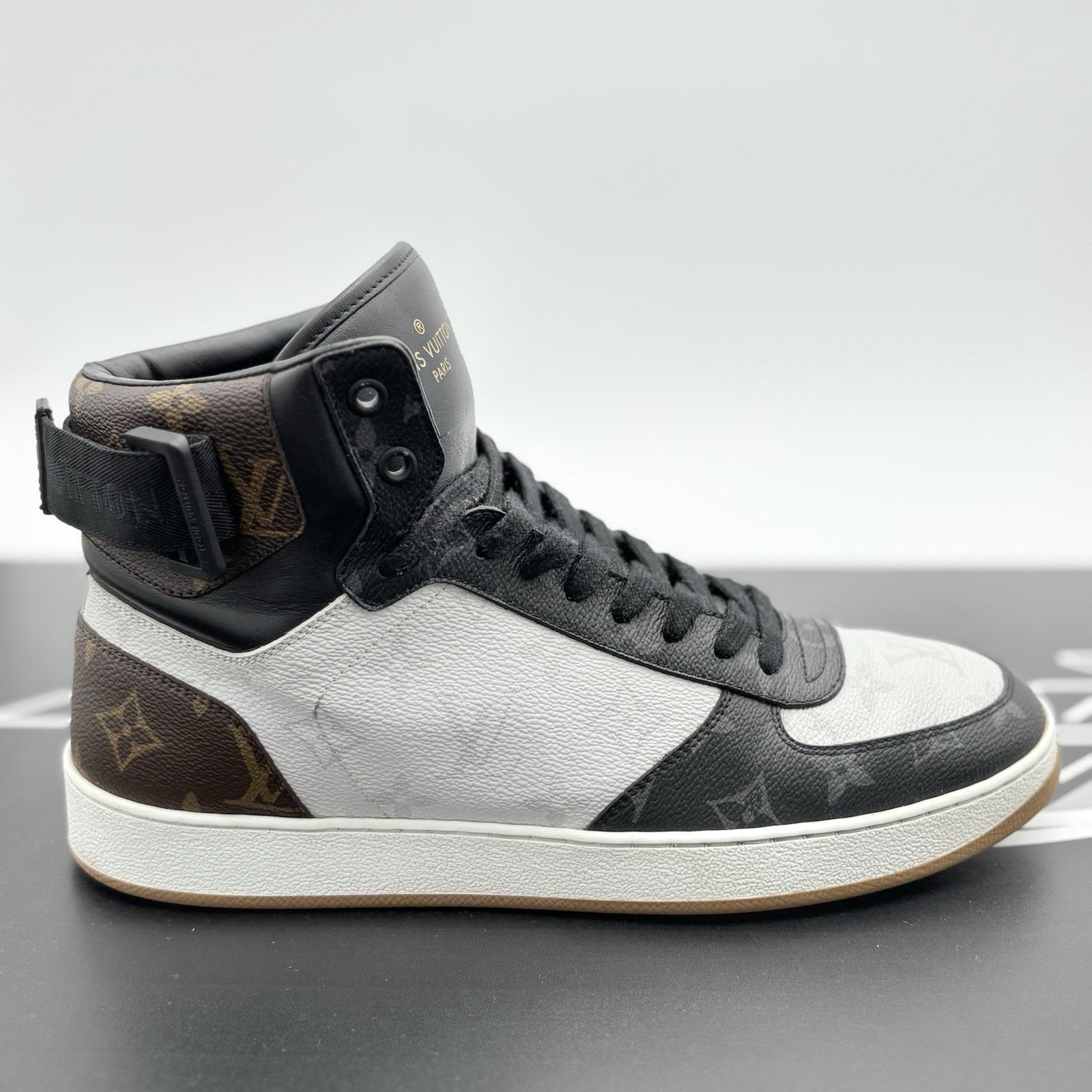 Louis Vuitton Louis Vuitton Eclipse Rivoli ' Tri Color ' | GOOD CONDITION Size US 9.5 / EU 42-43 - 2 Thumbnail