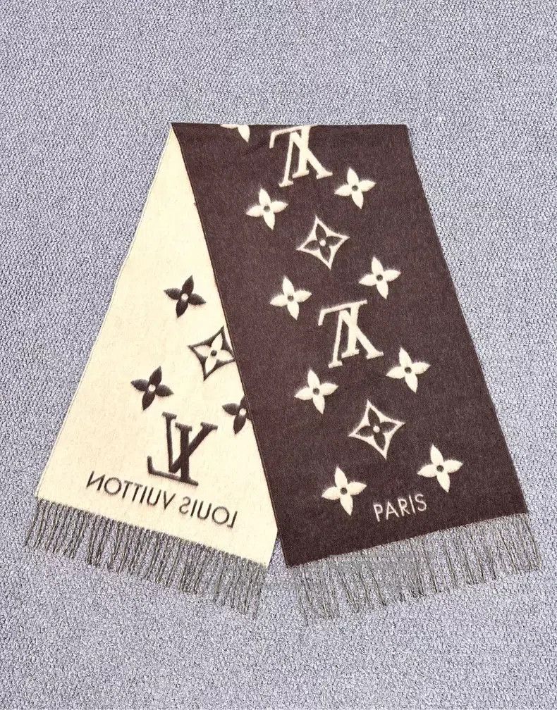 Louis Vuitton Louis Vuitton Brown logo printed double face cashmere scar Size ONE SIZE - 1 Thumbnail