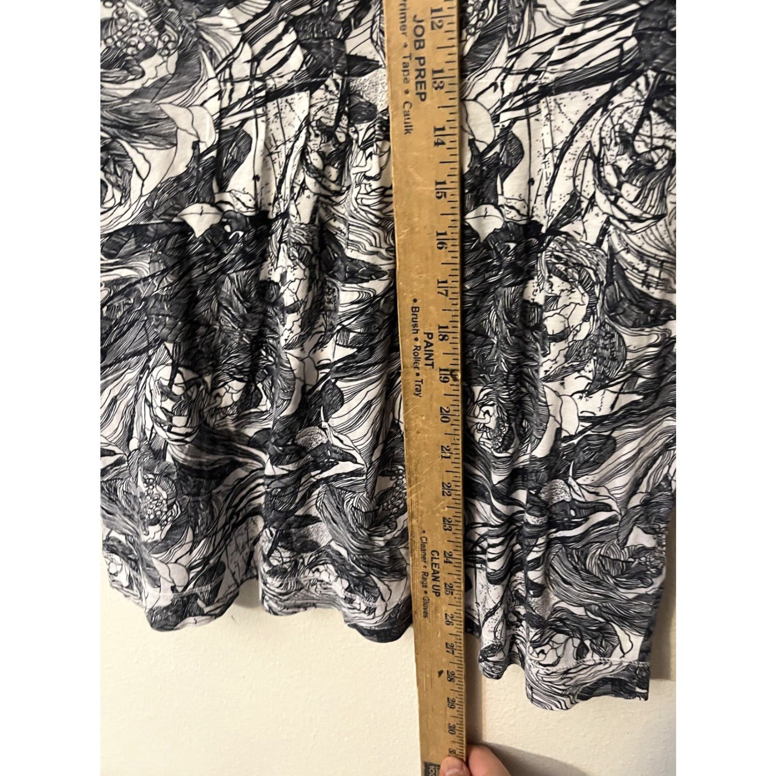 Calvin Klein Calvin Klein Blouse Womens PM Black White Floral Scoop Neck 1/2 Sleeve Size M / US 6-8 / IT 42-44 - 4 Thumbnail