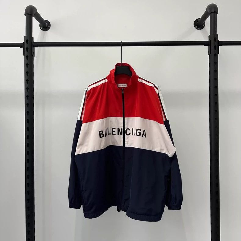 Balenciaga Balenciaga size 34 17 classic collection items black and re Size US M / EU 48-50 / 2 - 1 Thumbnail