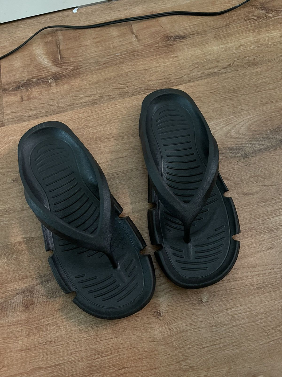 Balenciaga Mold Rubber Flip Flop
