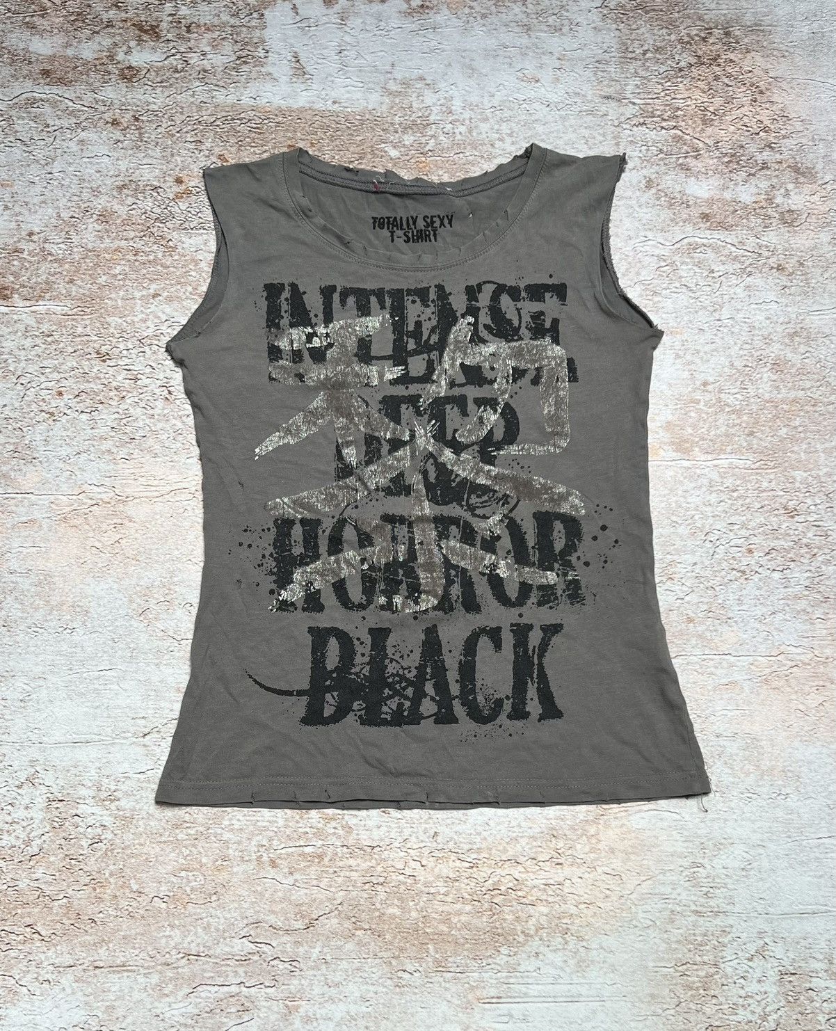 Vintage Vintage totally sexy distressed tank top Size S / US 4 / IT 40 - 1 Thumbnail