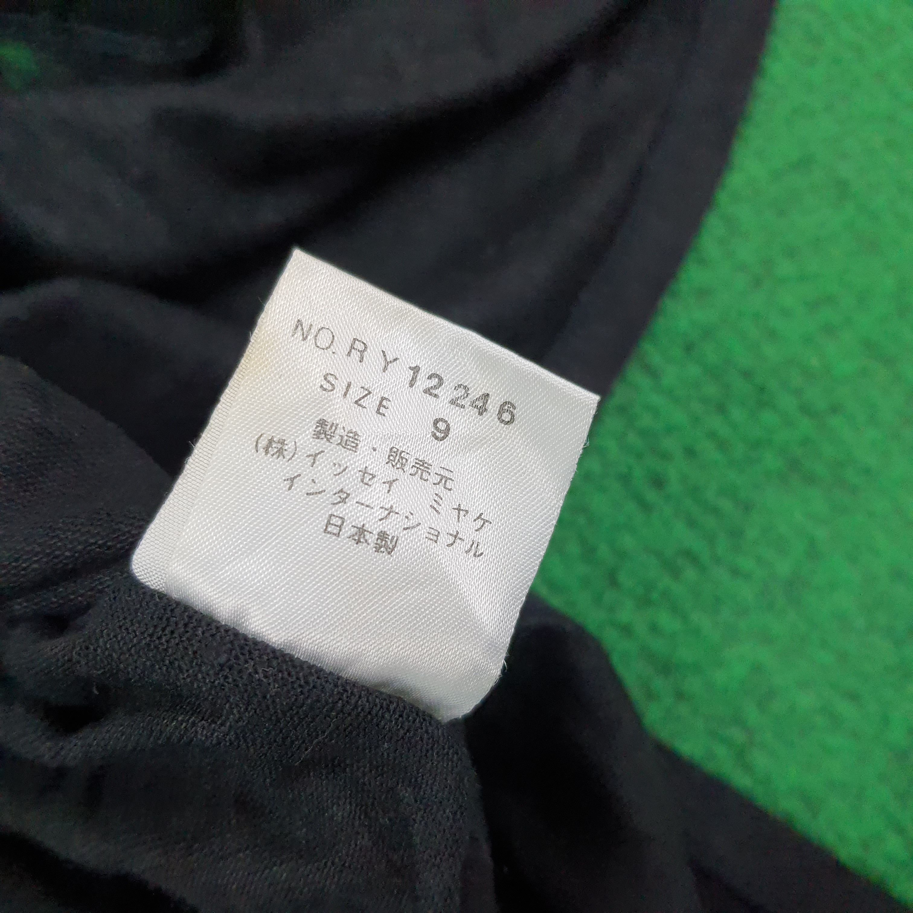 Issey Miyake Vintage Issey Miyake Japanese Designer Brand Tshirt C223N31 Size XL / US 12-14 / IT 48-50 - 5 Thumbnail
