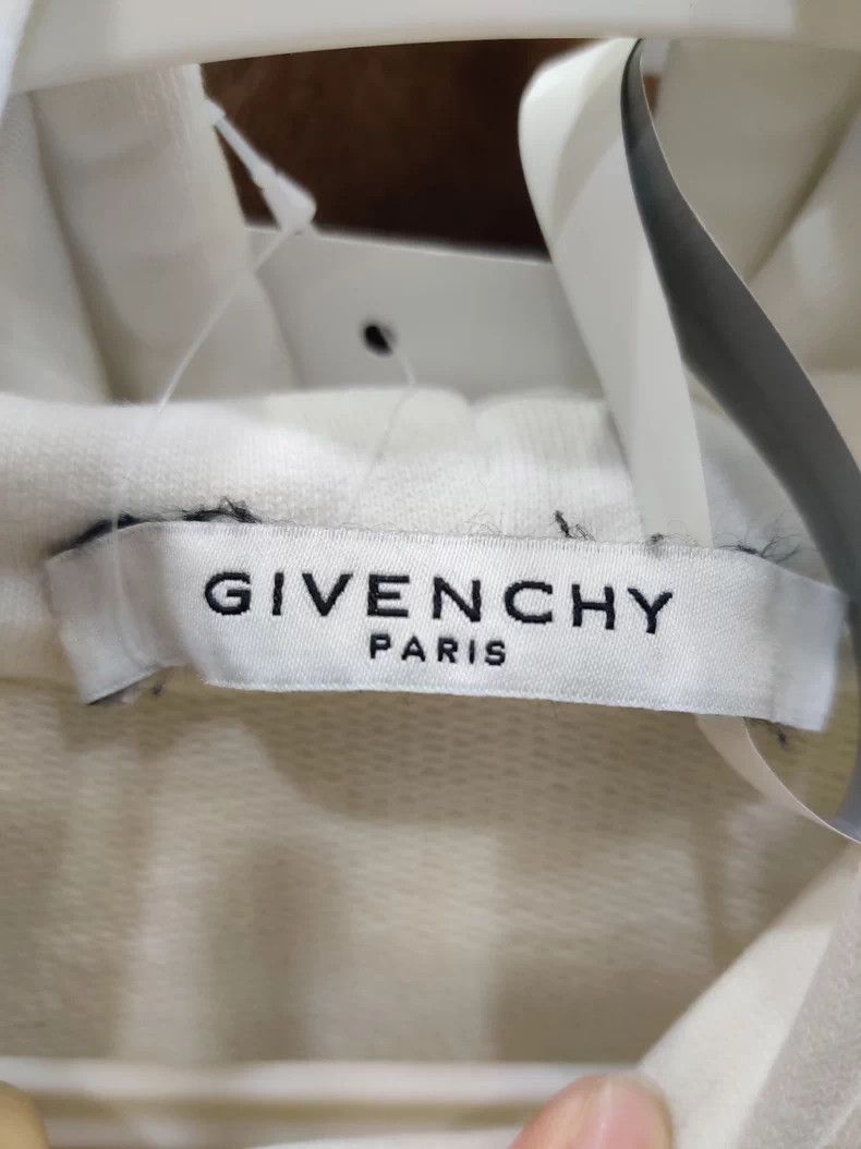 Givenchy Givenchy Distressed letter beanie Size US XS / EU 42 / 0 - 3 Thumbnail