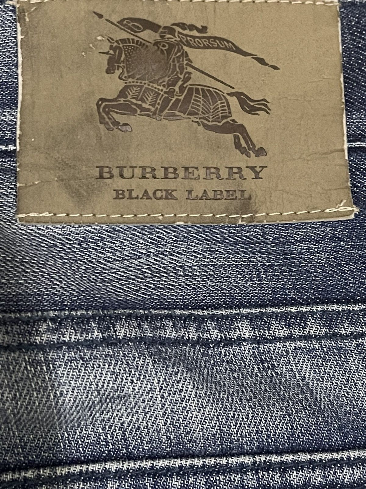 Burberry Vintage Burberry Black Label Blue Wash Flare Jeans Size US 30 / EU 46 - 7 Thumbnail