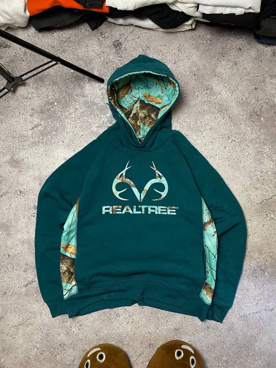 Realtree × Vintage Vintage Y2K Realtree Hoodie Boxy Fit Big Logo Size US M / EU 48-50 / 2 - 1 Thumbnail