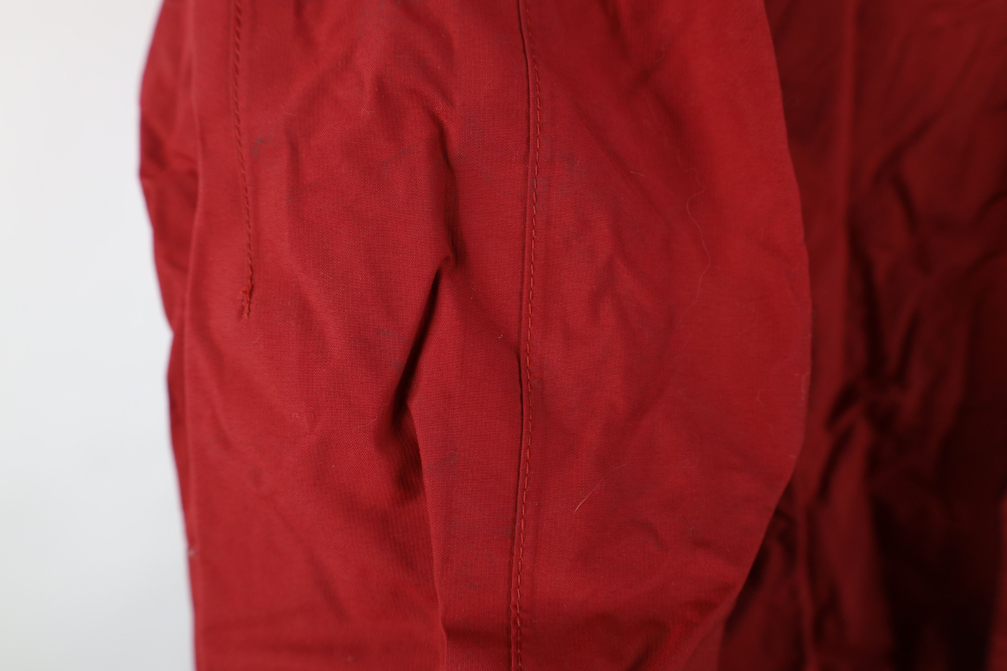 The North Face Vintage Y2K The North Face HyVent Waterproof Jacket Red Size US L / EU 52-54 / 3 - 7 Thumbnail
