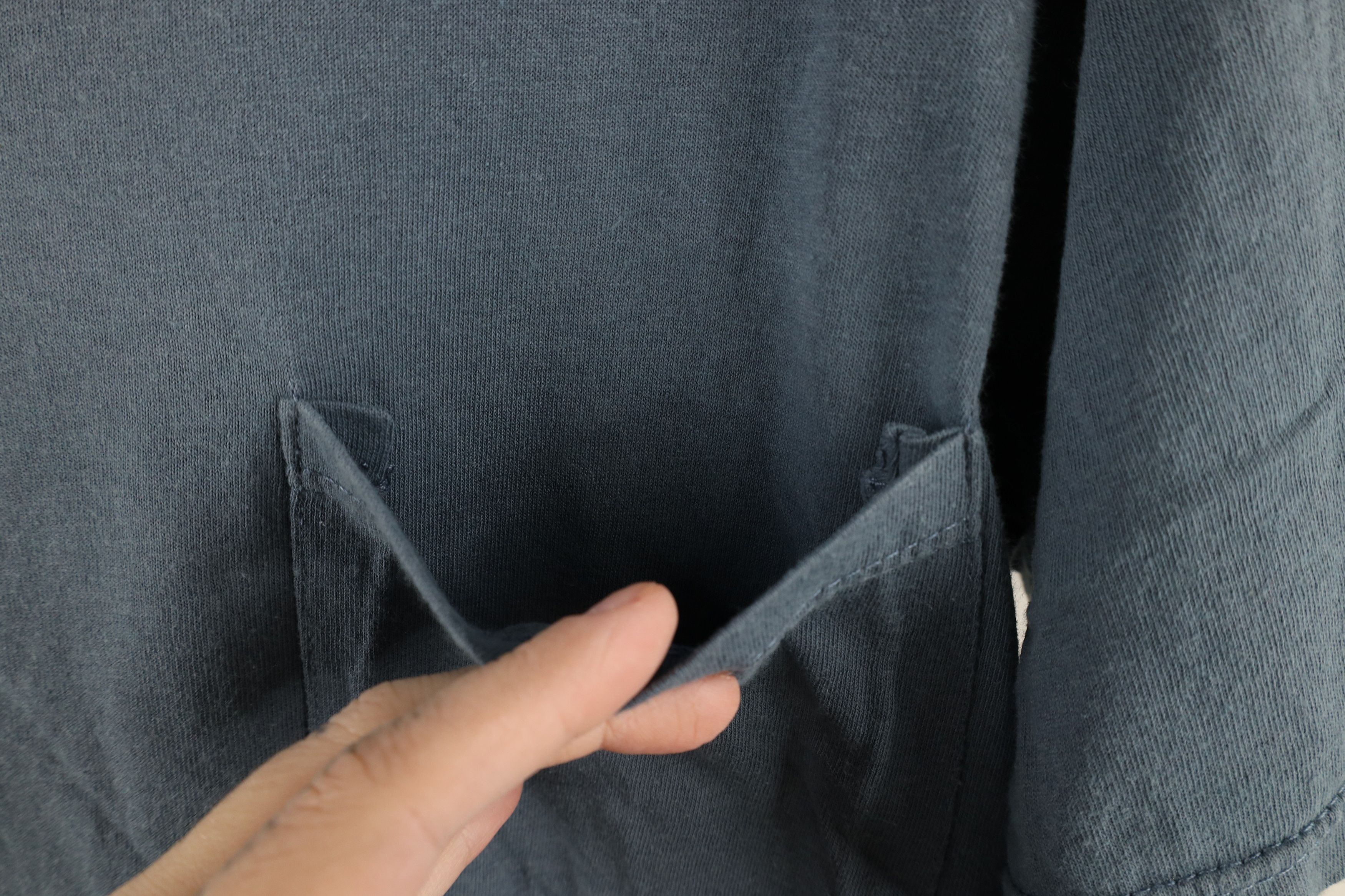 Vintage Vintage 90s Streetwear Blank Cropped Fit Pocket T-Shirt Size M / US 6-8 / IT 42-44 - 5 Thumbnail