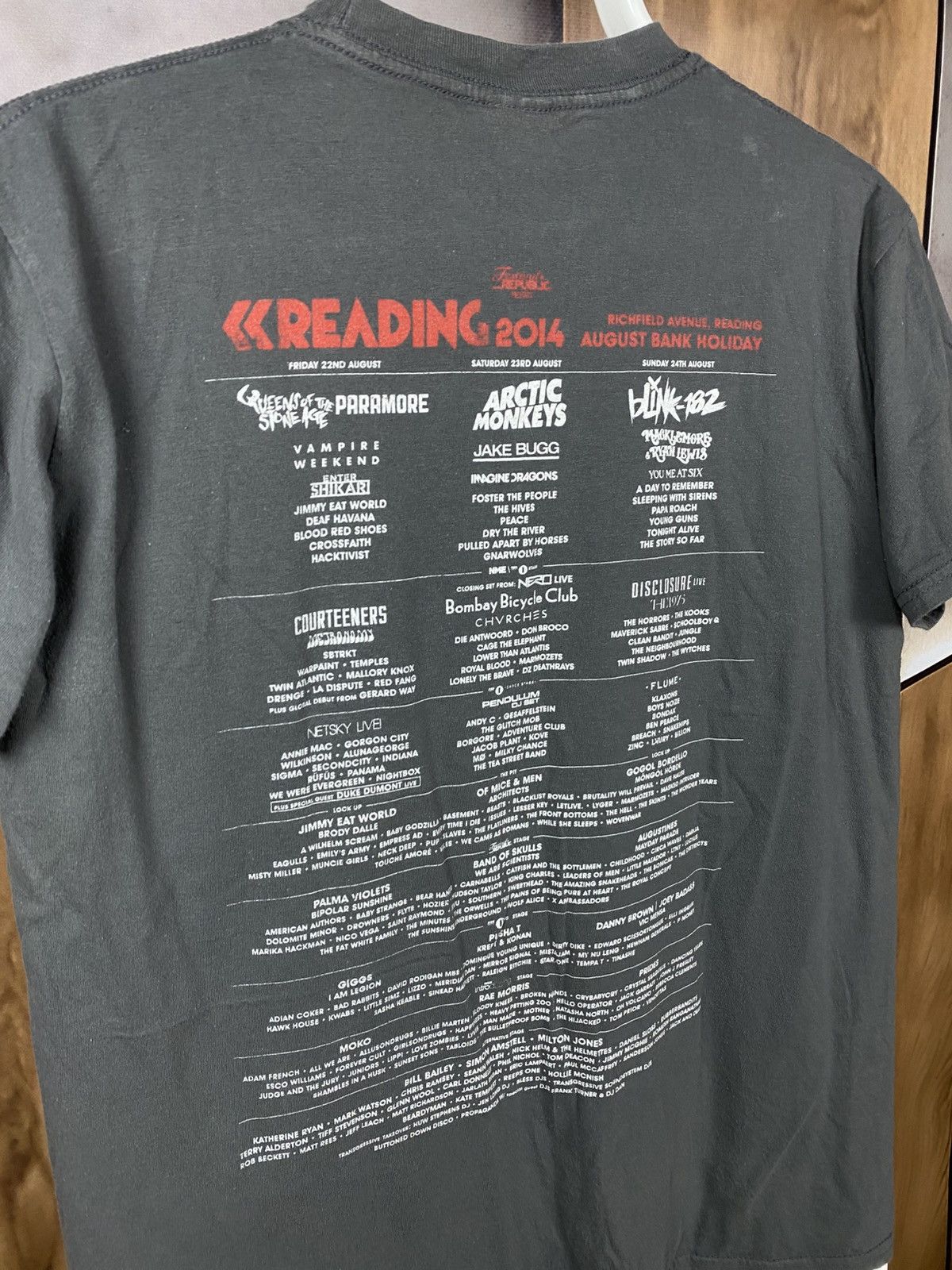 Band Tees 🎸Vintage Reding Festival 2014 T-Shirt Blink 182 Rock Tee🎸 Size US M / EU 48-50 / 2 - 4 Thumbnail