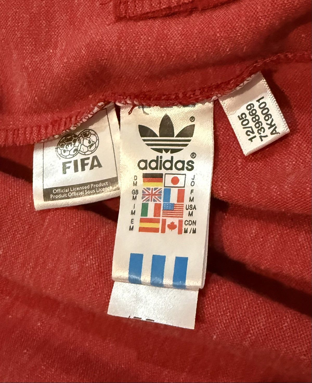 Adidas Vintage Adidas Tracksuit Top Size Medium (2005) Size US M / EU 48-50 / 2 - 9 Thumbnail