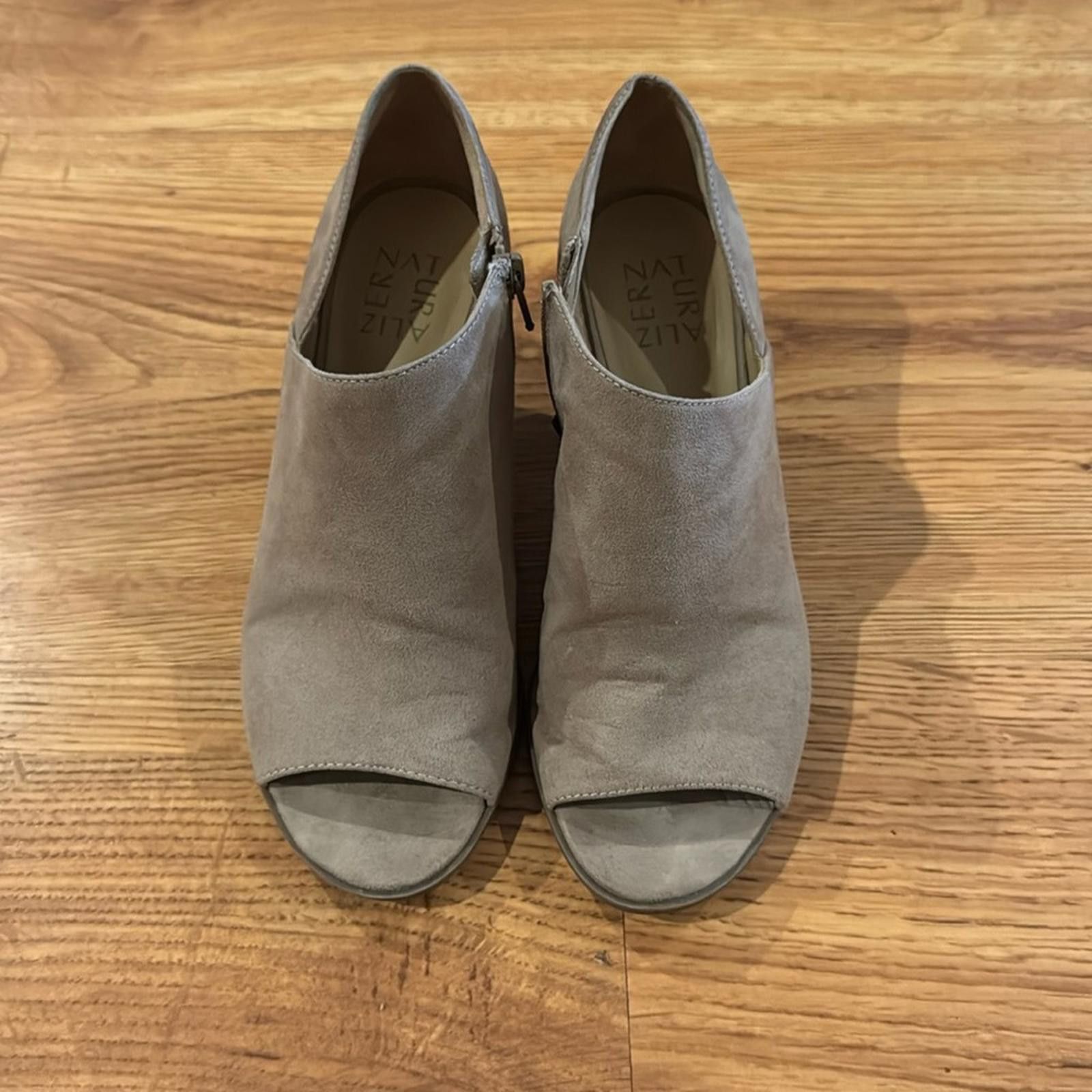 Other Naturalizer | Suede Heels Size US 8.5 / IT 38.5 - 1 Thumbnail