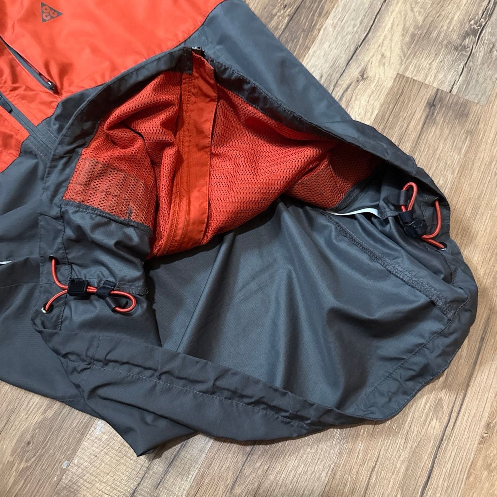 Nike Y2K Nike ACG StormFit Zip Up Windbreaker hoodie Track Jacket Size US M / EU 48-50 / 2 - 10 Thumbnail