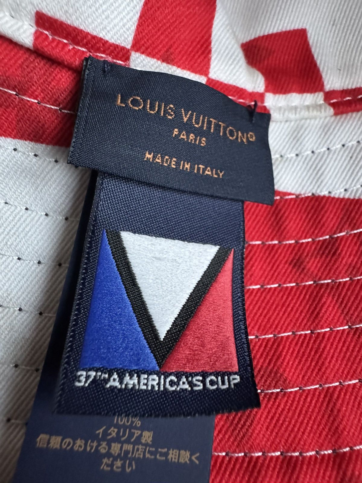 Louis Vuitton LOUIS VUITTON reversible bucket hat study description photos Size ONE SIZE - 5 Thumbnail