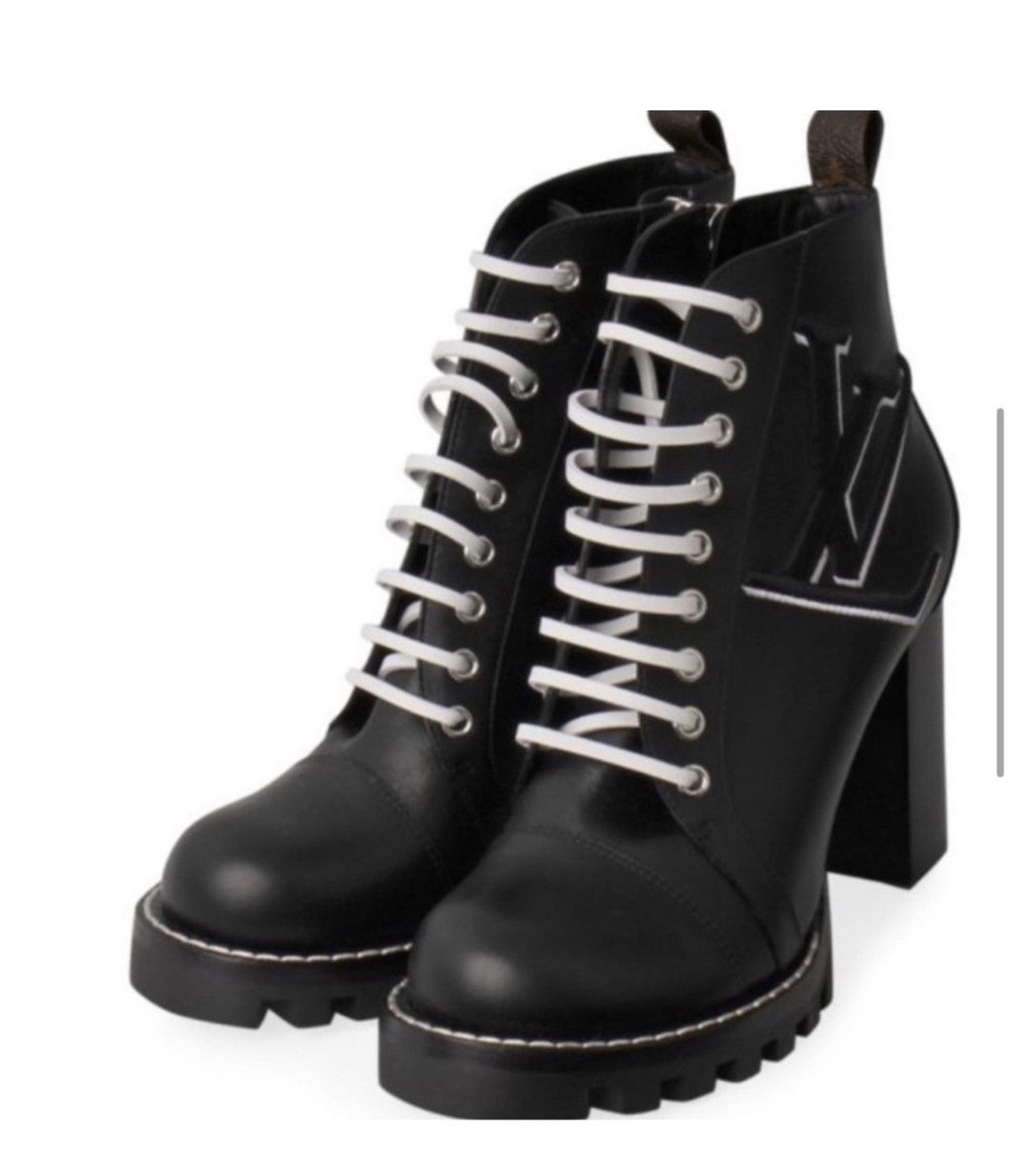 Louis Vuitton LOUIS VUITTON LEATHER STAR TRAIL ANKLE Size US 7 / IT 37 - 3 Thumbnail