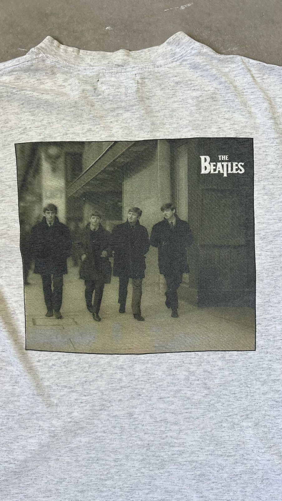 Vintage VINTAGE 90s THE BEATLES BAND TEE Size US M / EU 48-50 / 2 - 6 Thumbnail