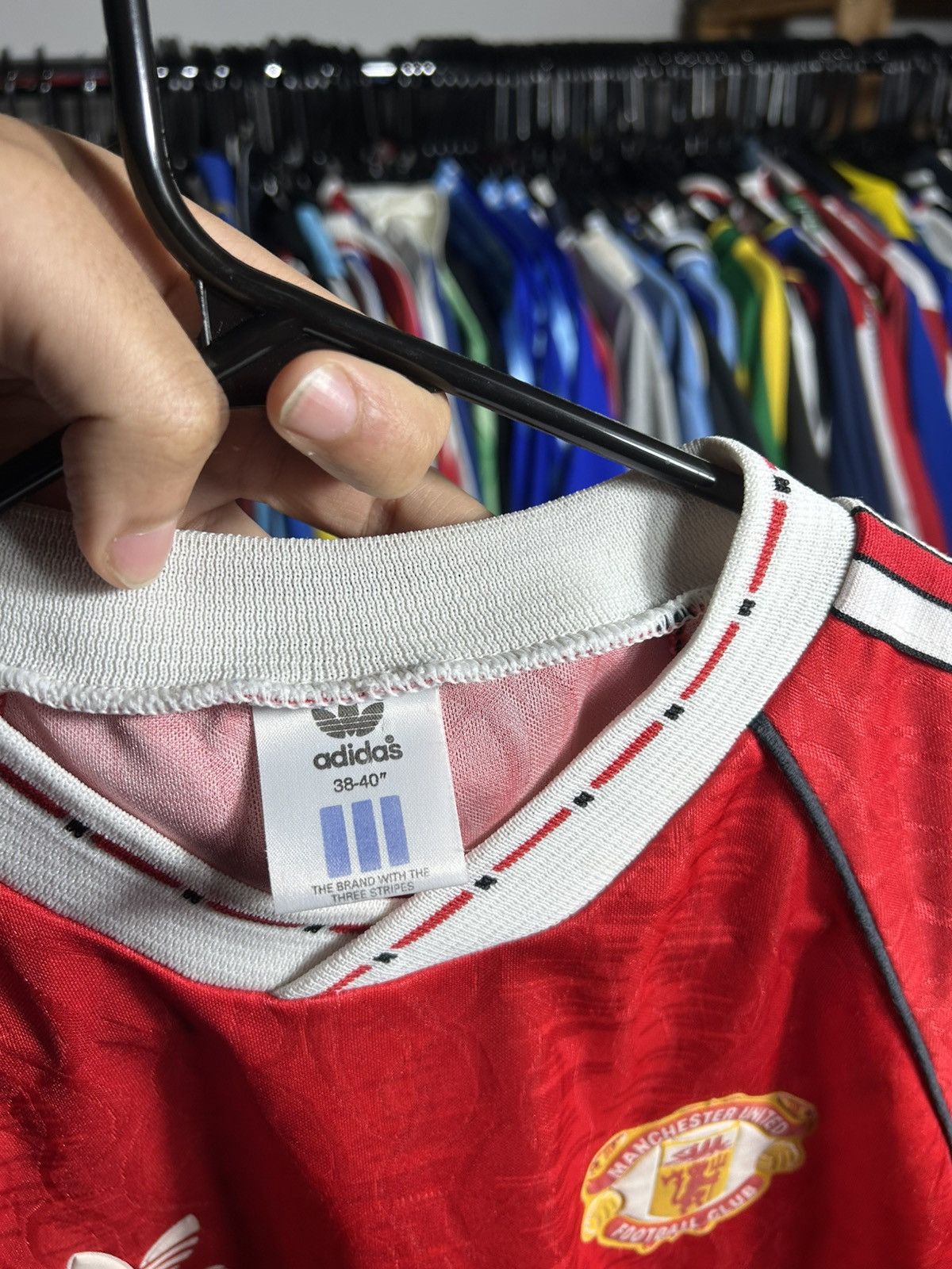 Adidas Manchester United 1990/92 Home jersey Size US M / EU 48-50 / 2 - 3 Thumbnail
