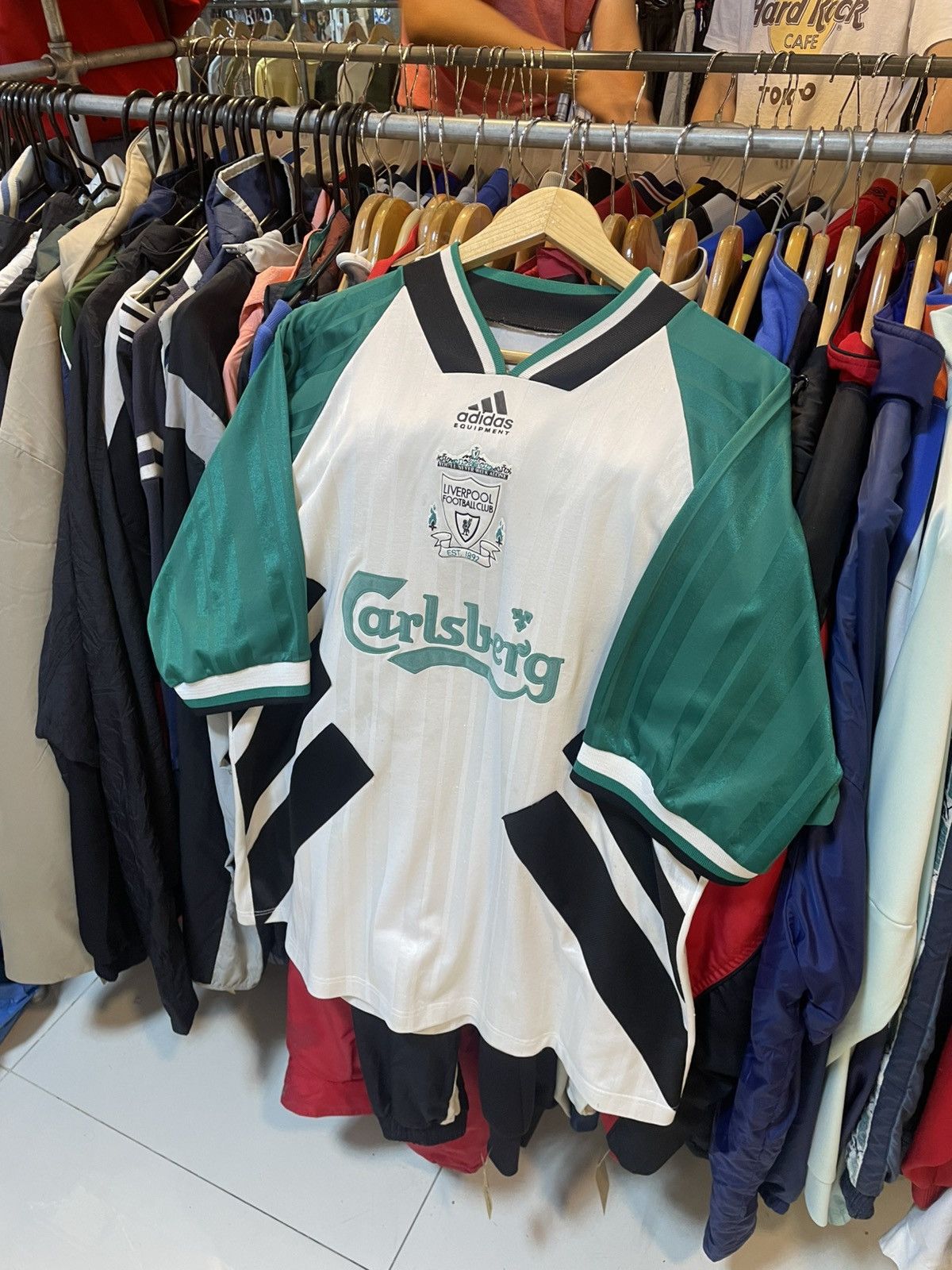 Vintage 1993-1994 Liverpool Away Kit McMANAMAN