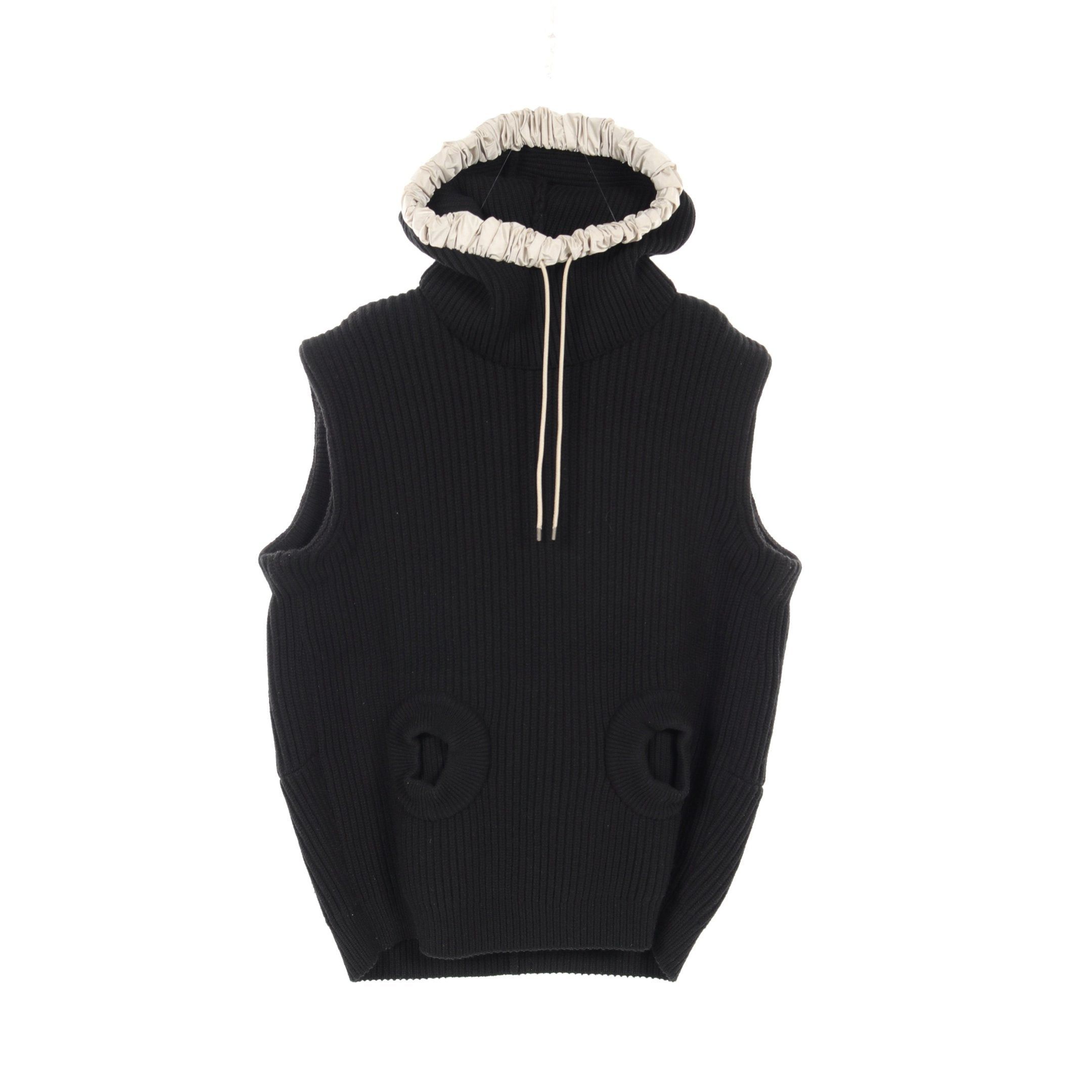 Louis Vuitton Louis Vuitton Knit No Sleeve Wool Cashmere Black Size ONE SIZE - 1 Thumbnail