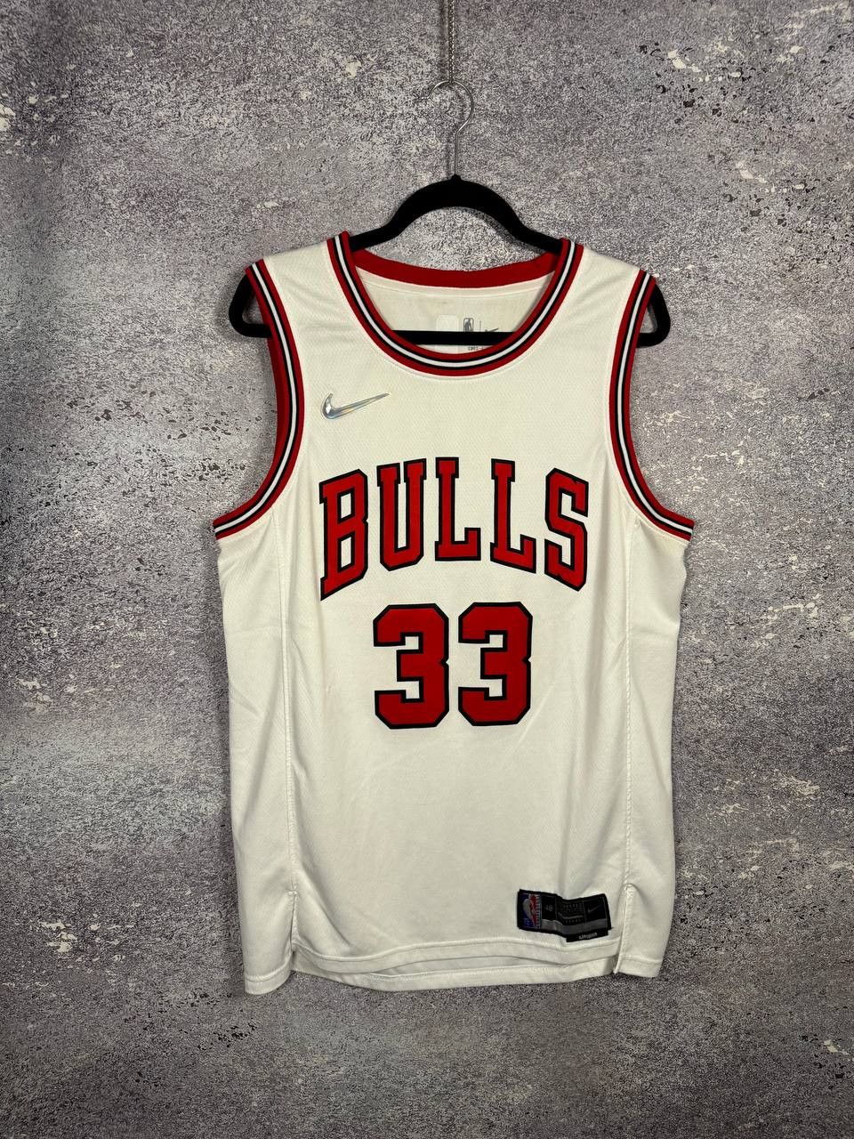 Vintage PIPPEN VINTAGE CHICAGO BULLS NBA JERSEY LARGE Size US L / EU 52-54 / 3 - 2 Thumbnail