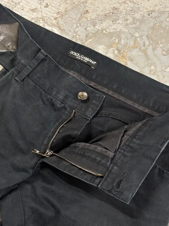 Dolce & Gabbana 2010s Dolce & Gabbana Black Glossy Leather Trim Slim Jeans Size US 32 / EU 48 - 9 Thumbnail
