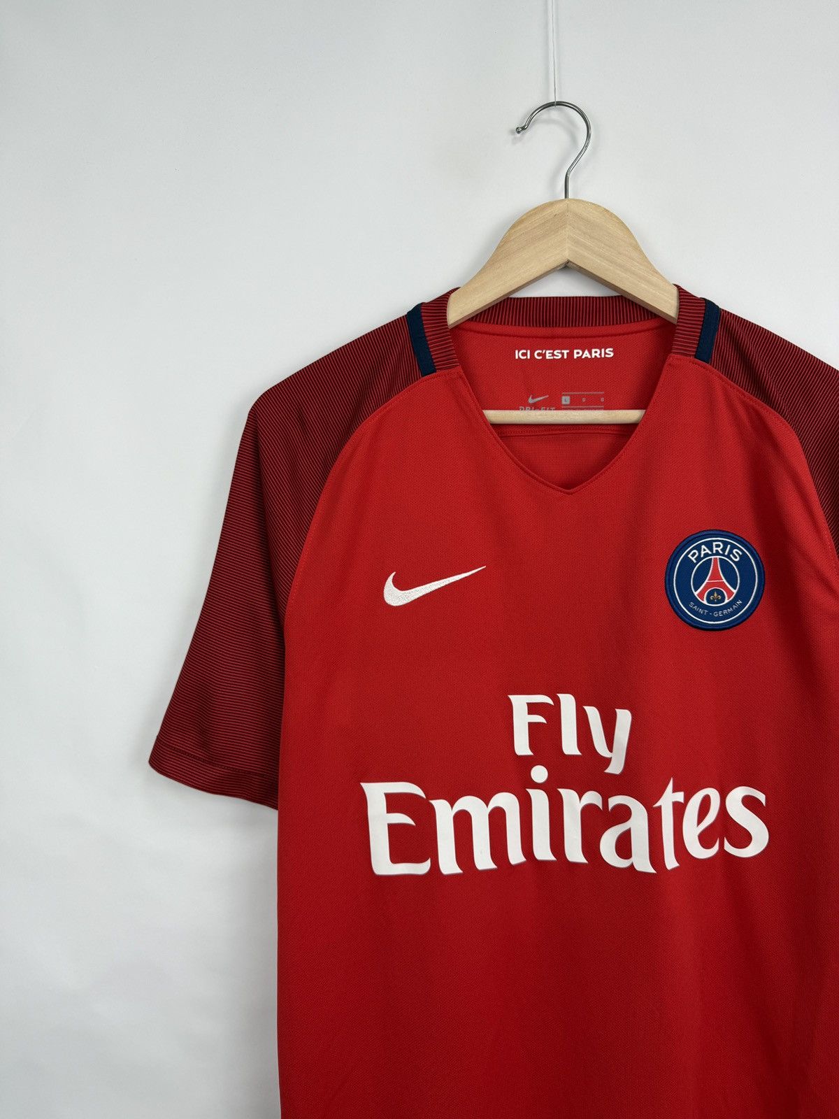 Nike 🇫🇷 Nike Draxler PSG Paris Saint Germain 2016 Soccer Jerseys Size US L / EU 52-54 / 3 - 3 Thumbnail