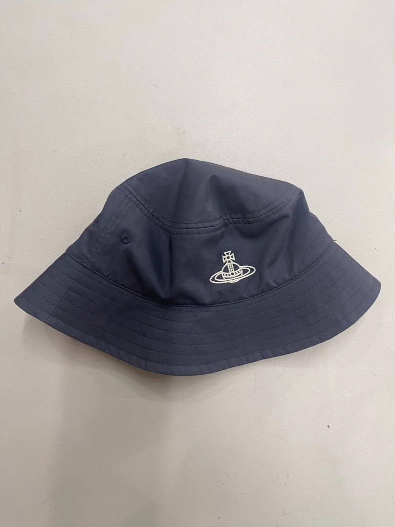 Vivienne Westwood A fisherman's cap