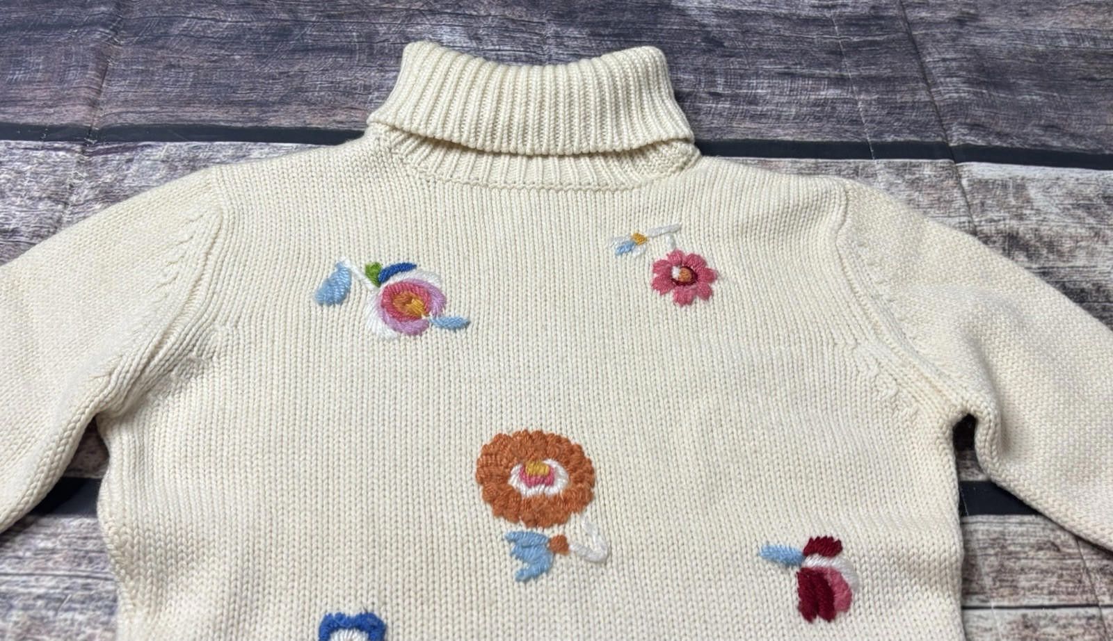 Other Compagnia Italiana Sweater Womens S Floral Embroidered Wool Size S / US 4 / IT 40 - 4 Thumbnail