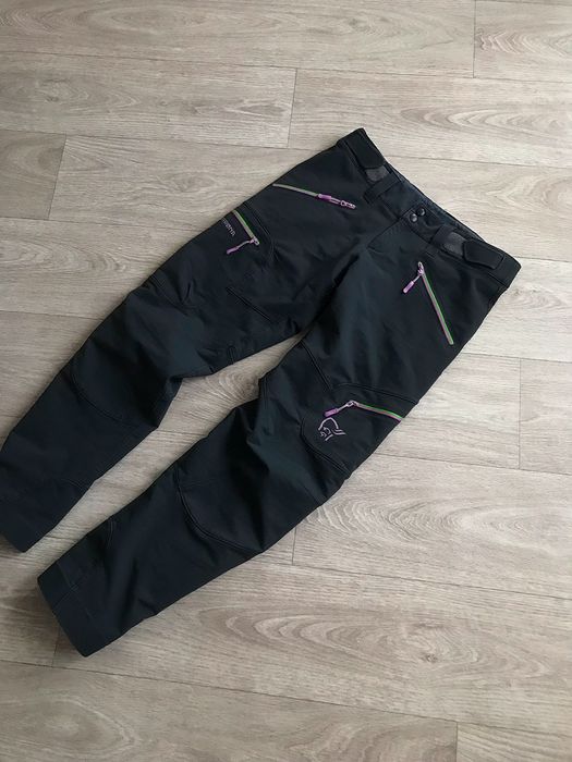 Outdoor Life Norrona Svalbard flex1 women's pants | Grailed