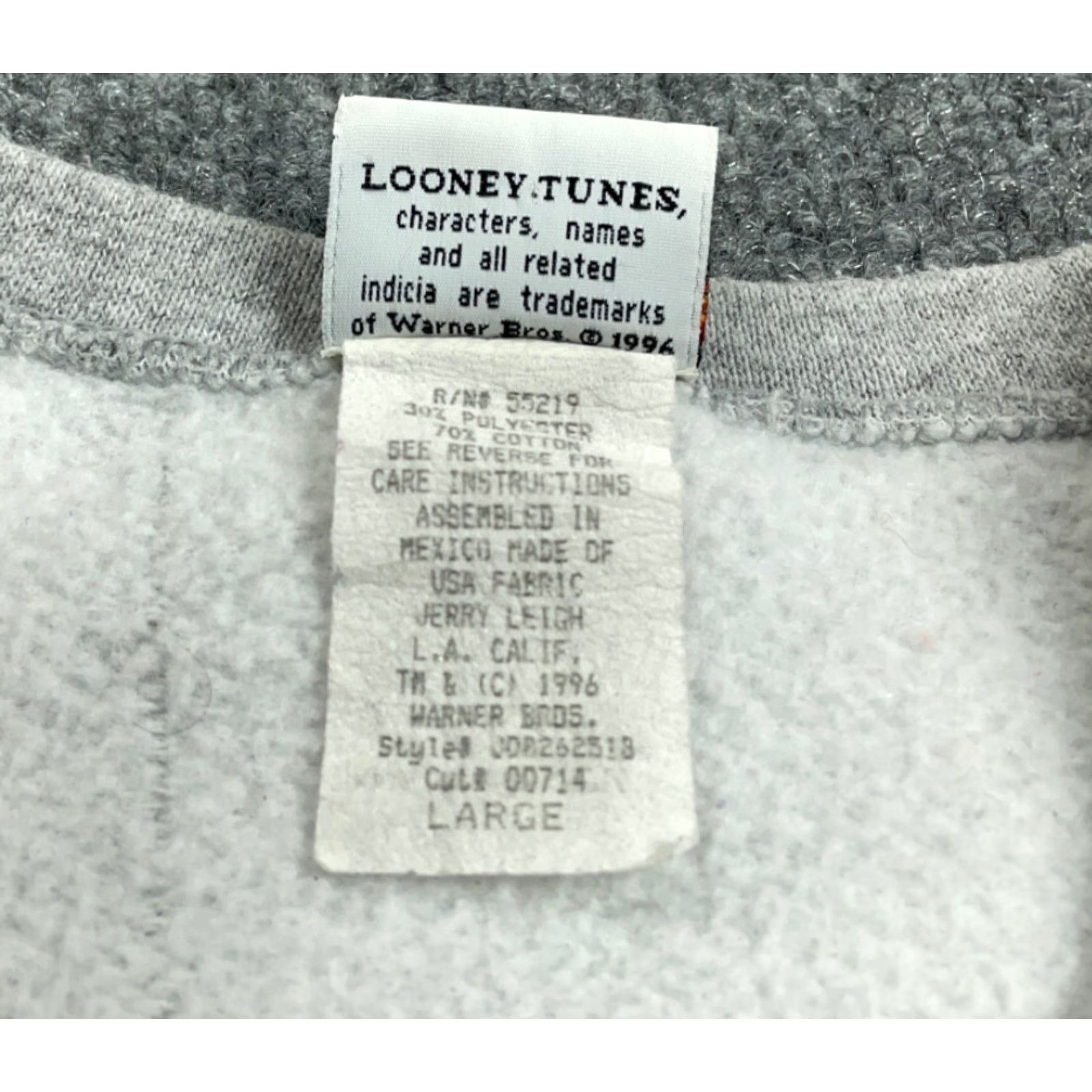 Vintage VTG 90s Looney Tunes Gray Big Print Cropped Sweatshirt Womens Large Boxy Fit 1996 Pullover Crew Neck Sweatshirt Size L / US 10 / IT 46 - 7 Thumbnail