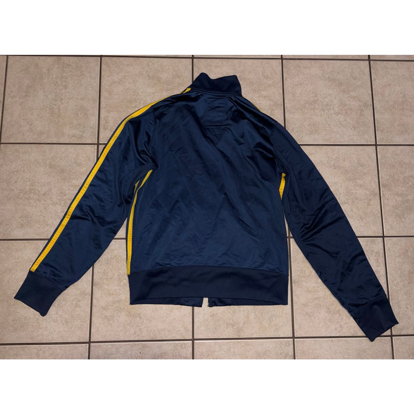 Abercrombie & Fitch Abercrombie & Fitch jacket women’s XL navy yellow Size XL / US 12-14 / IT 48-50 - 4 Thumbnail