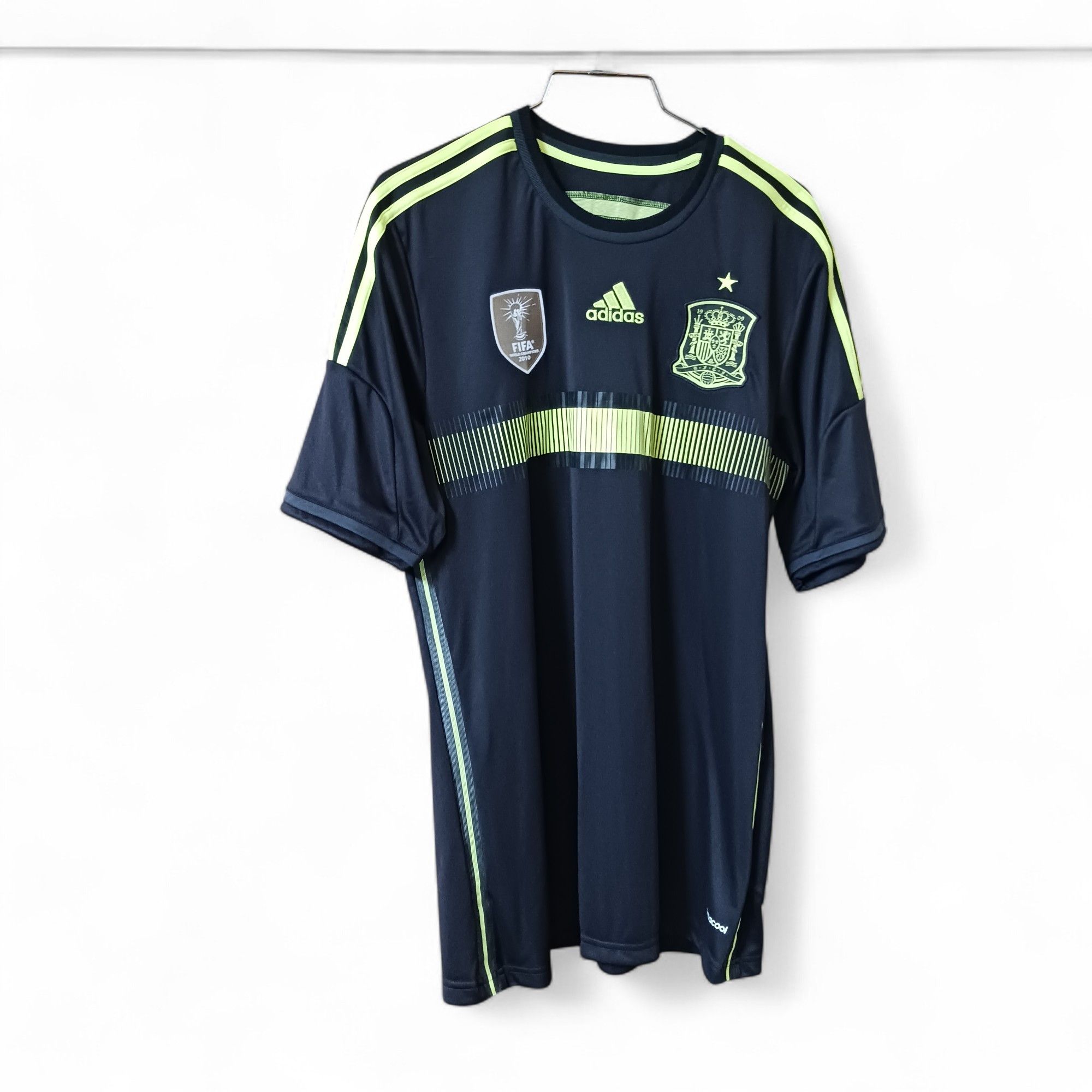 Adidas Adidas Spain FIFA 2010 World Champions Shirt Size US L / EU 52-54 / 3 - 3 Thumbnail