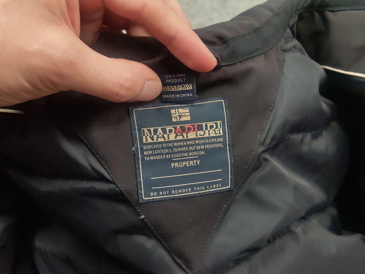 Napapijri Napapijri taped seams Expedition Seams Ski Winter Fur Jacket Size XS / US 0-2 / IT 36-38 - 15 Thumbnail