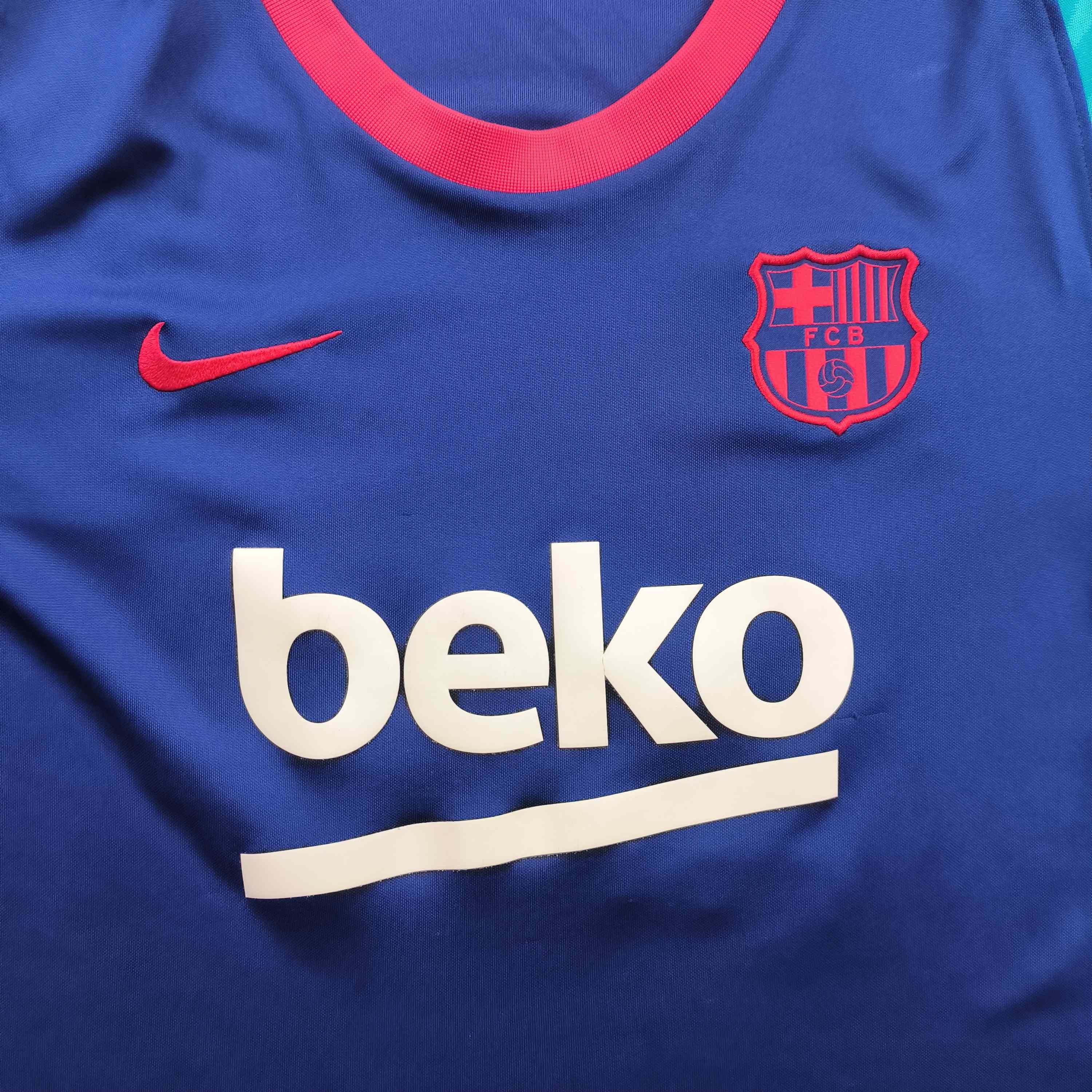 Nike FC Barcelona 2021-22 Nike training football jersey size M Size US M / EU 48-50 / 2 - 3 Thumbnail