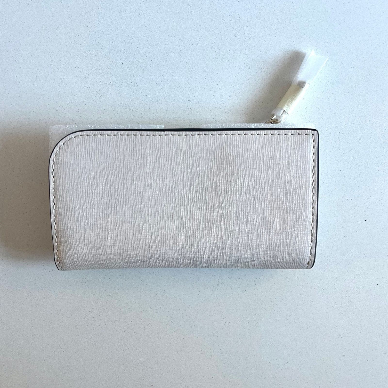 Kate Spade Kate Spade x Disney Collaboration, NWT Minnie Mouse Wallet Size ONE SIZE - 12 Thumbnail