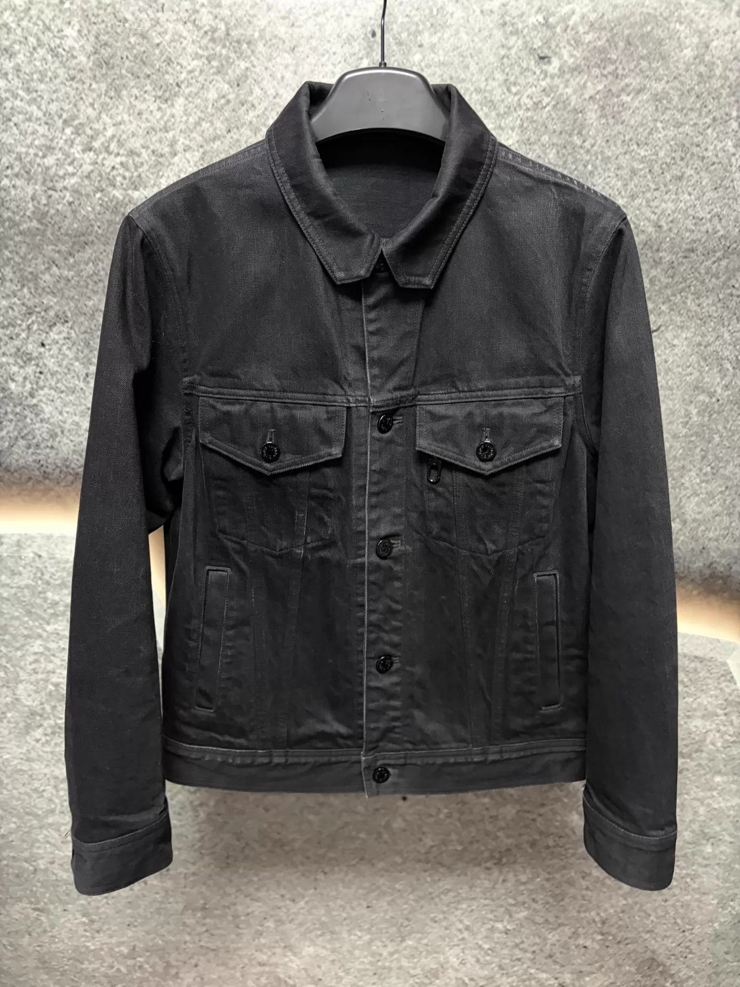 Louis Vuitton LV black denim jacket EU46 Size US S / EU 44-46 / 1 - 1 Thumbnail