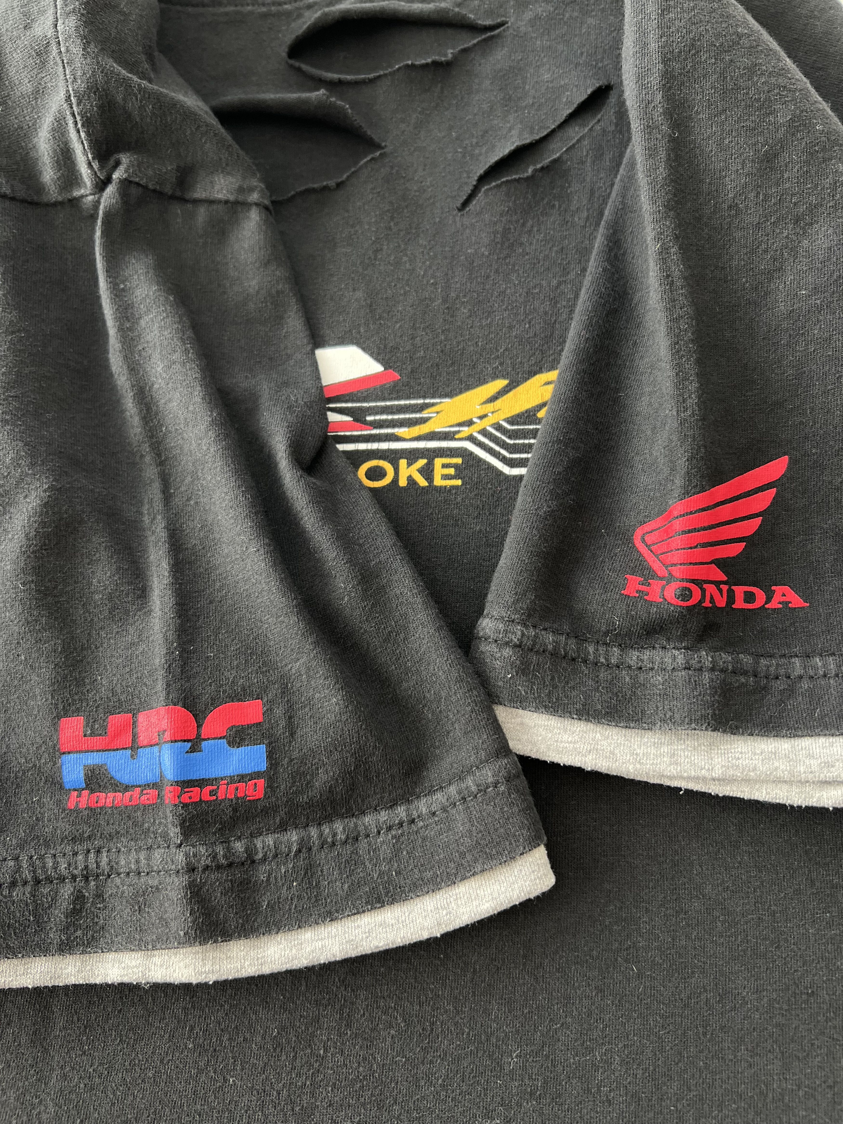 Honda Vintage 2000s Honda CBR 150 R Moto Bike Racing Promo T-shirt Size US L / EU 52-54 / 3 - 10 Thumbnail