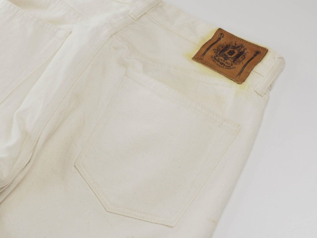 BLACK SIGN Black sign white denim jean Size US 33 - 4 Thumbnail