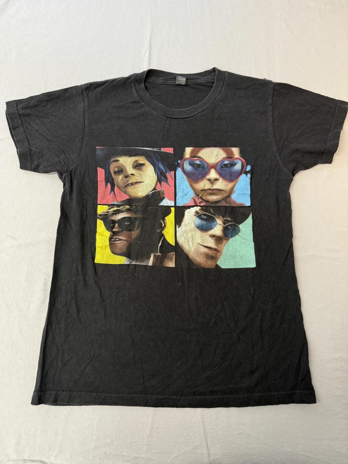 Tultex The Gorillaz T-shirt Humanz Album Cover Tee - S Size US S / EU 44-46 / 1 - 1 Thumbnail