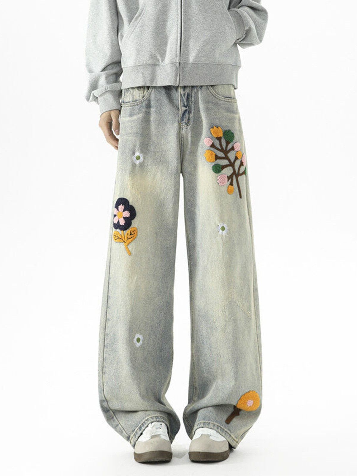 Vintage Men's Street Clean-Fit Denim Jeans with Floral Embroidery Size US 32 / EU 48 - 1 Thumbnail
