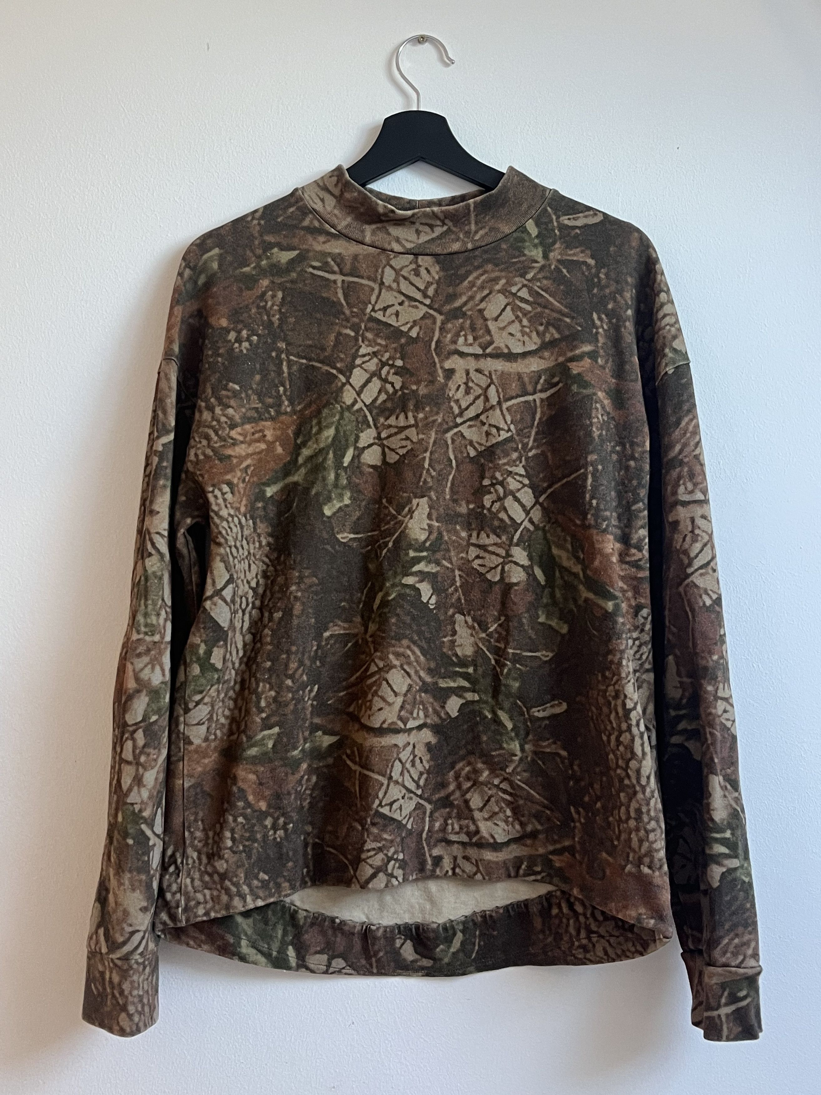 Yeezy Season 3 Camouflage print crewneck Size US XS / EU 42 / 0 - 1 Thumbnail