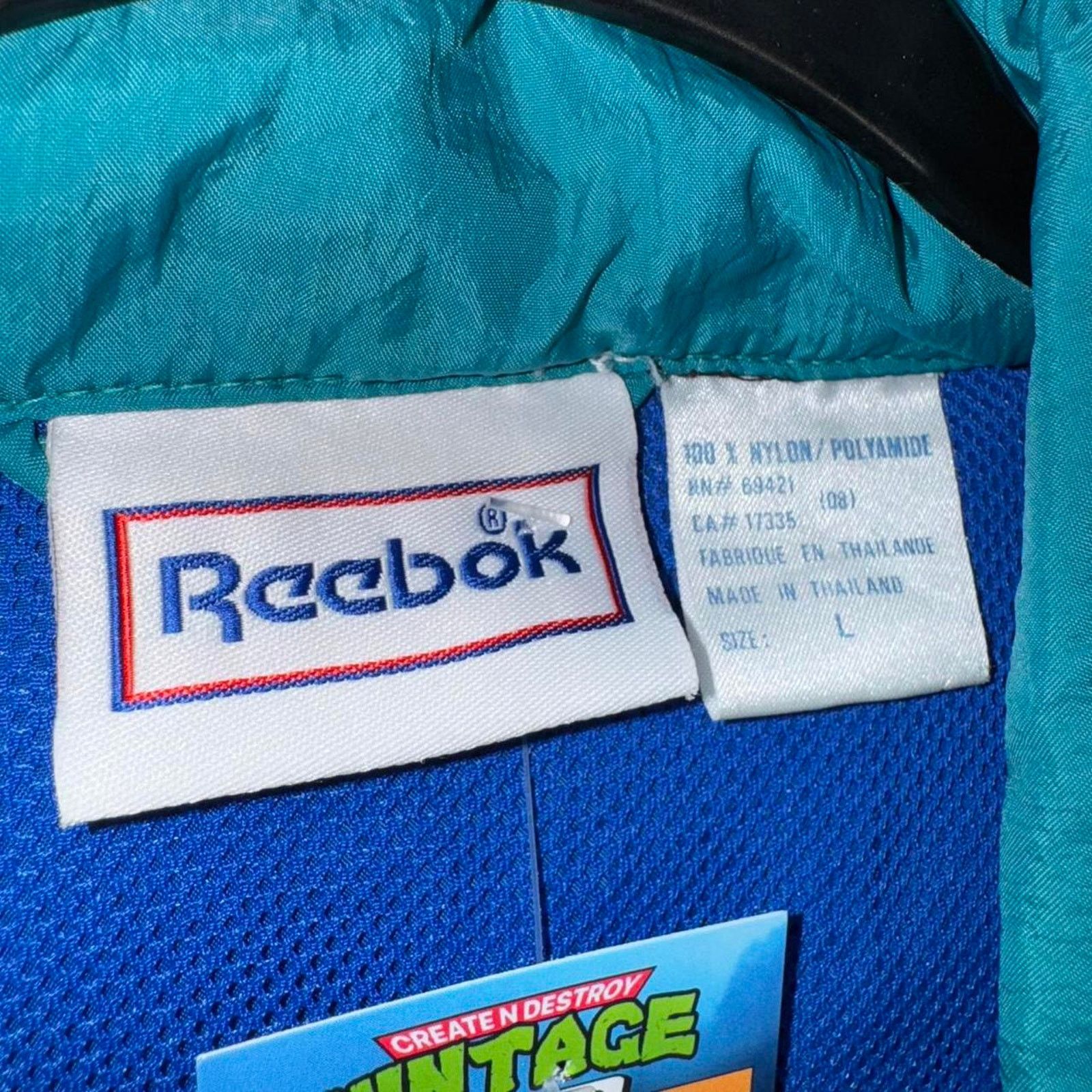 Reebok Vintage y2k reebok windbreaker Size US L / EU 52-54 / 3 - 3 Thumbnail