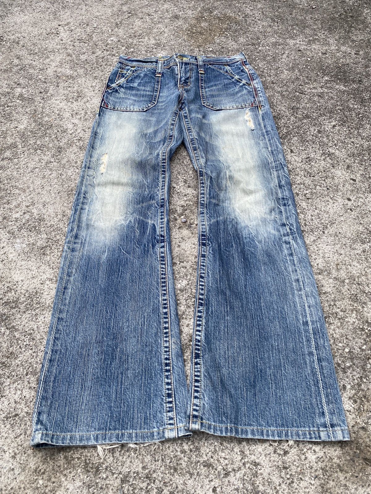 Japanese Brand Flare Brappers Japan Buckle Back Faded Distressed Denim Size US 28 / EU 44 - 3 Thumbnail