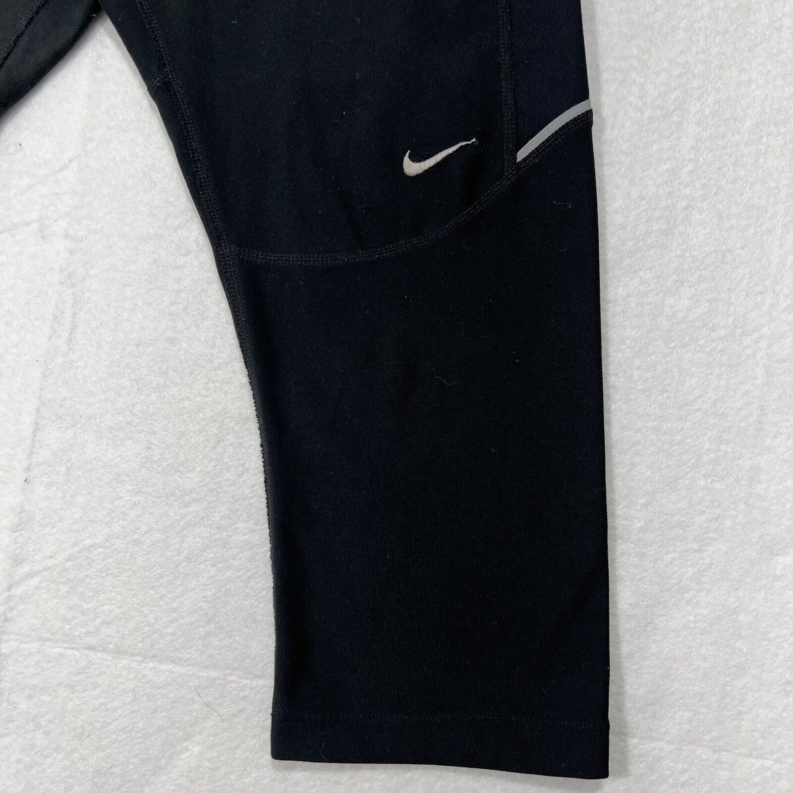 Nike Nike Dri Fit Medium Capri Athletic Running Black Leggings Size 32" / US 10 / IT 46 - 4 Thumbnail