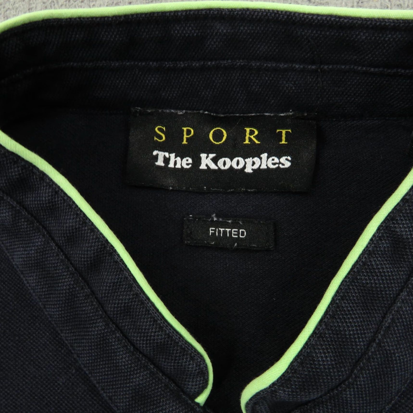 The Kooples The Kooples Polo Mens Small Fitted Slim Black Band Blade Collar Crest Logo SPORT Shirt Mens Small Black Logo Crest Polo SPORT The Kooples Size US S / EU 44-46 / 1 - 5 Thumbnail