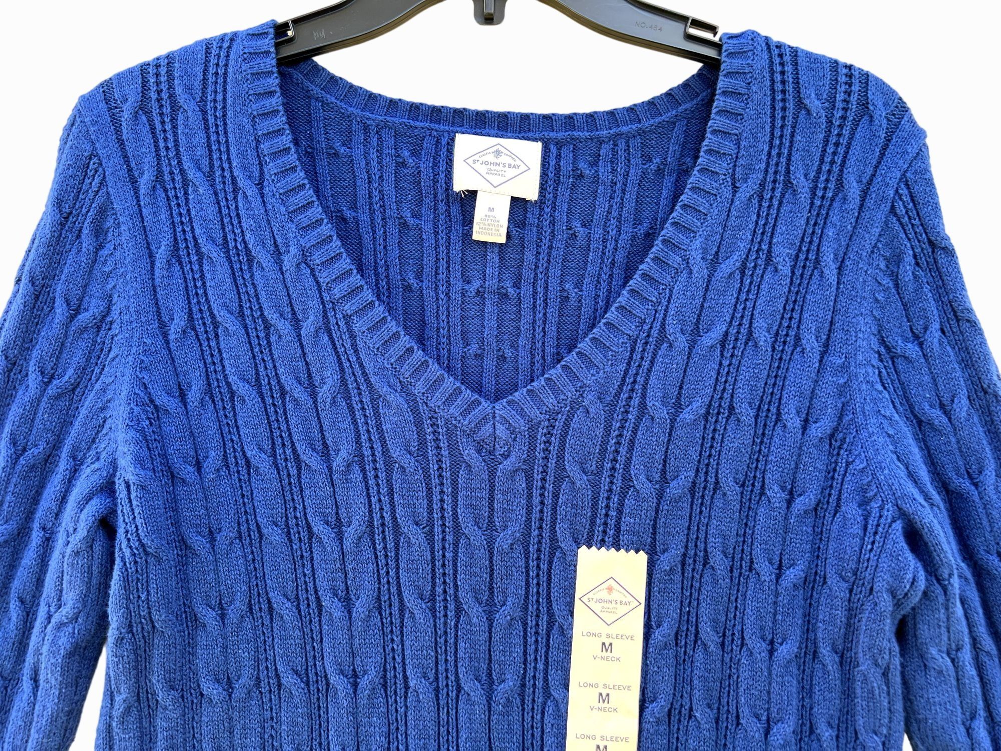 Other St. John's Bay - women’s V Neck Long Sleeve Pullover Sweater Size M / US 6-8 / IT 42-44 - 11 Thumbnail
