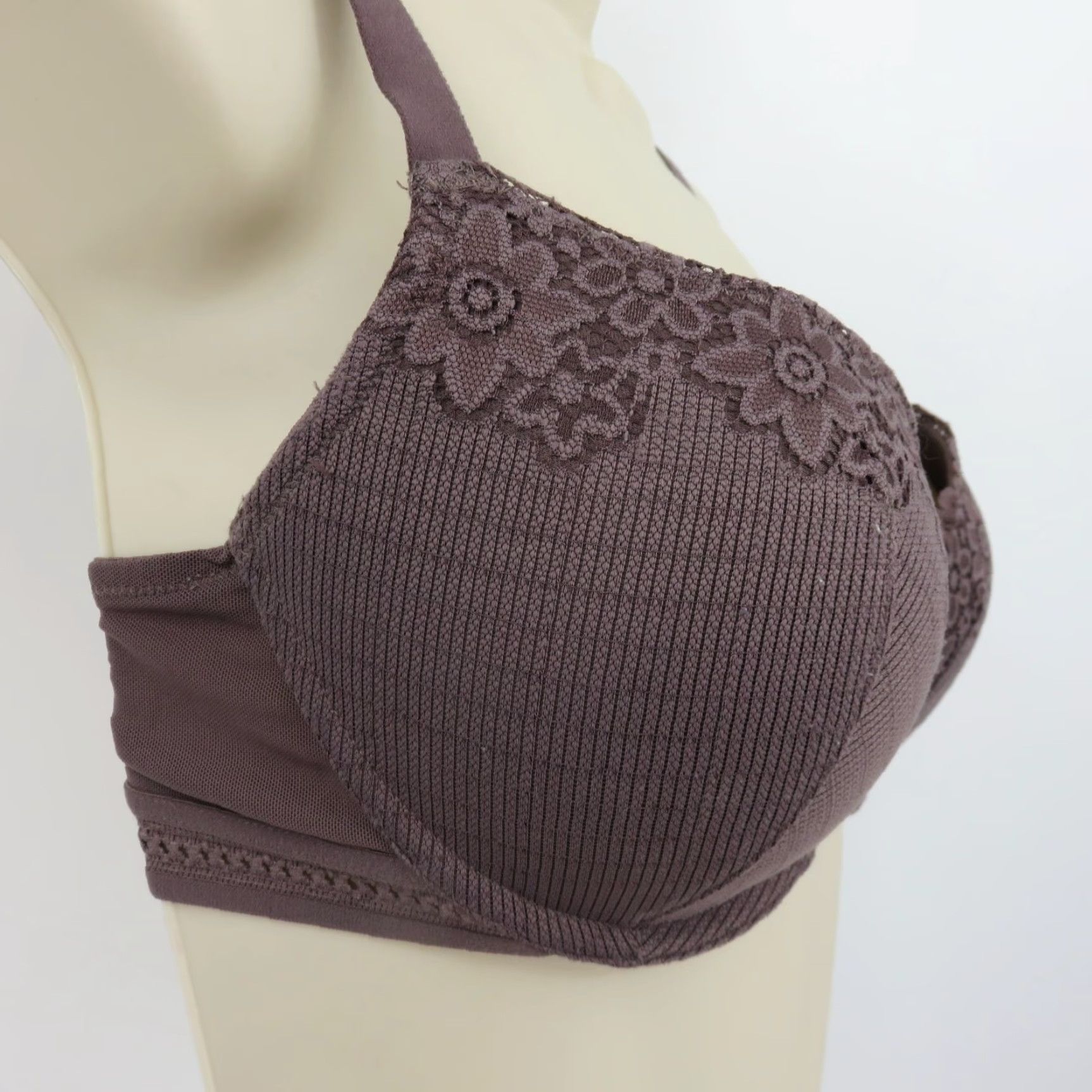 Vintage Adore Me Bra 36C Purple Push Up Underwire Padded Lace Size ONE SIZE - 2 Thumbnail