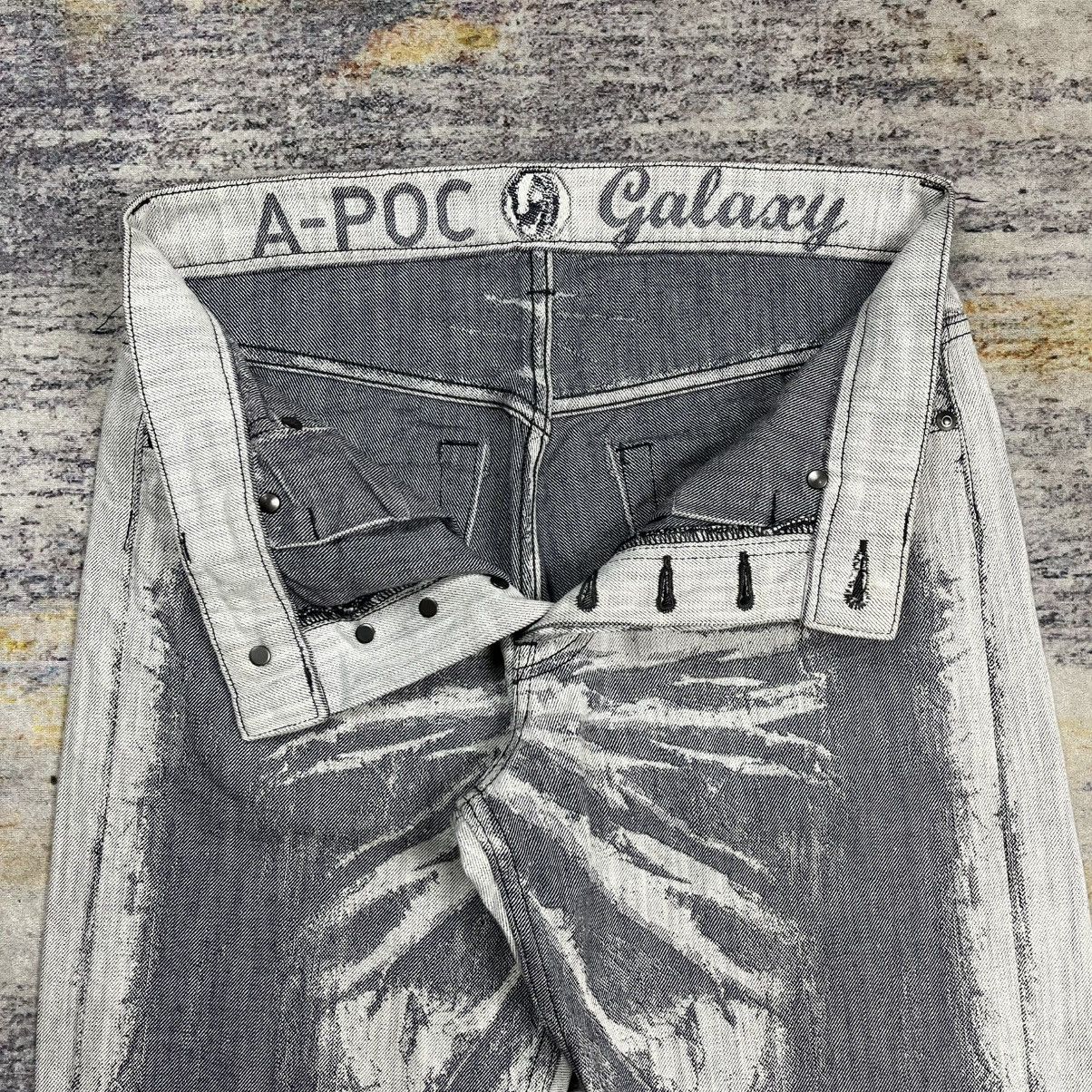Issey Miyake AW2007 Issey Miyake A-poc Galaxy denim pants Size US 30 / EU 46 - 9 Thumbnail