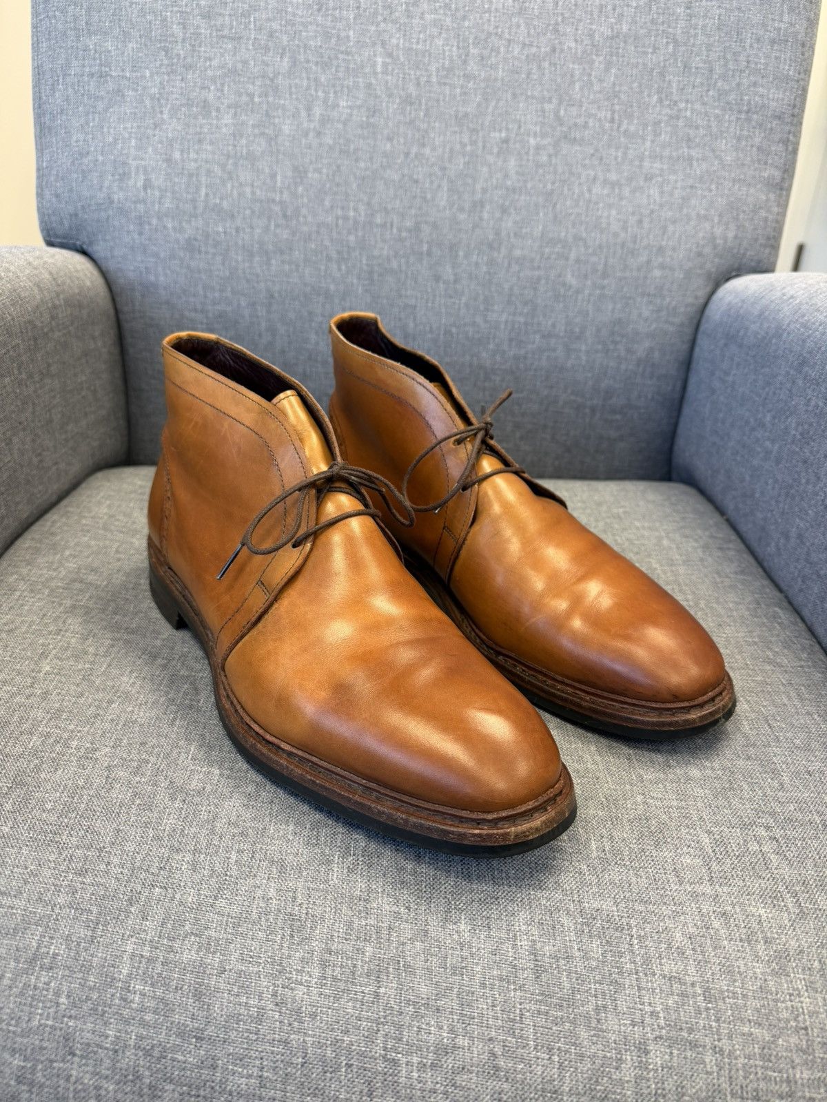 Allen Edmonds FINAL PRICE DROP Chukka Boot in Walnut Calfskin Size US 9 / EU 42 - 1 Thumbnail