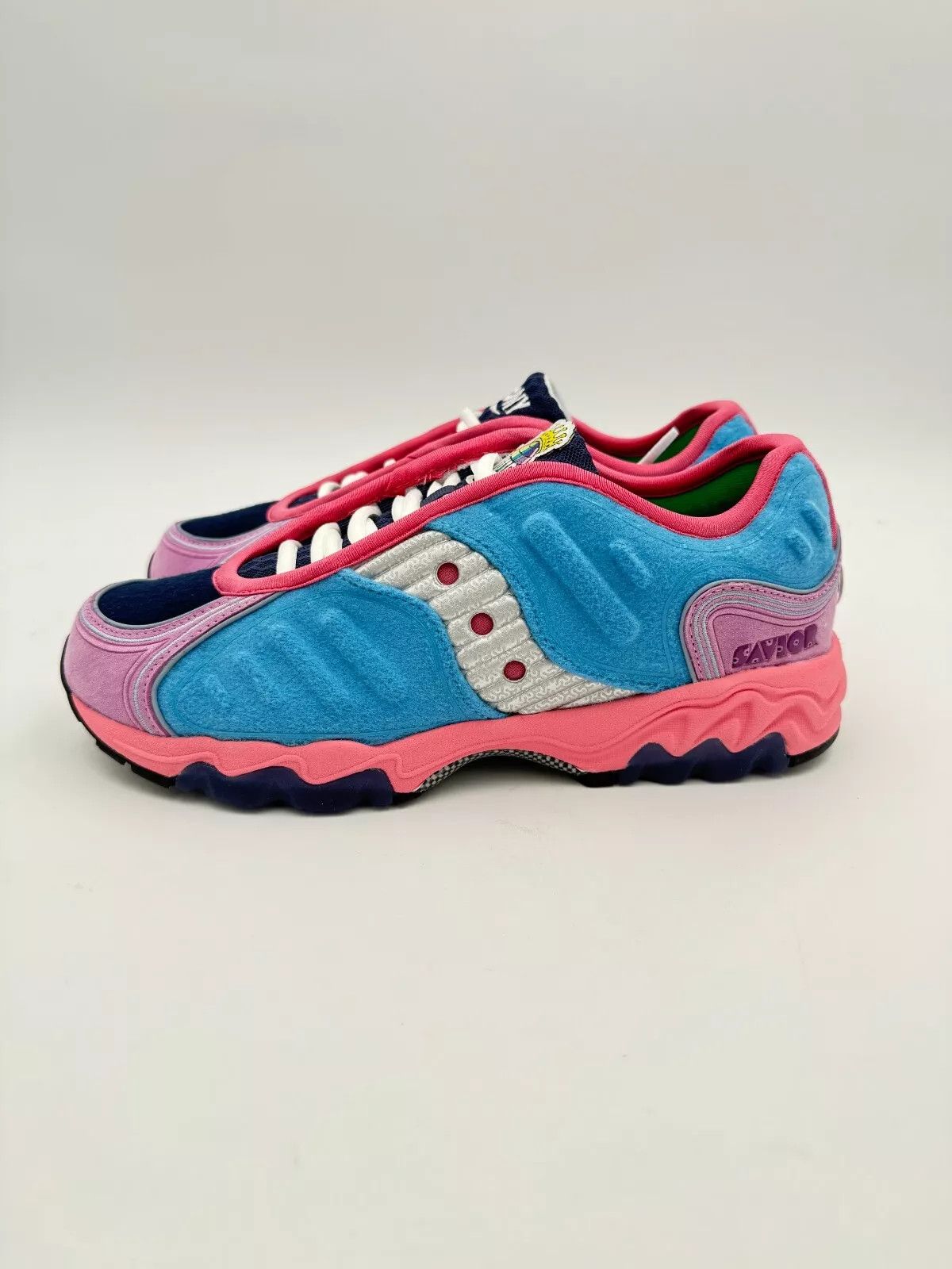 Saucony Jae Tips Saucony Matrix Pink Blue Friends and Family Size US 9.5 / EU 42-43 - 4 Thumbnail