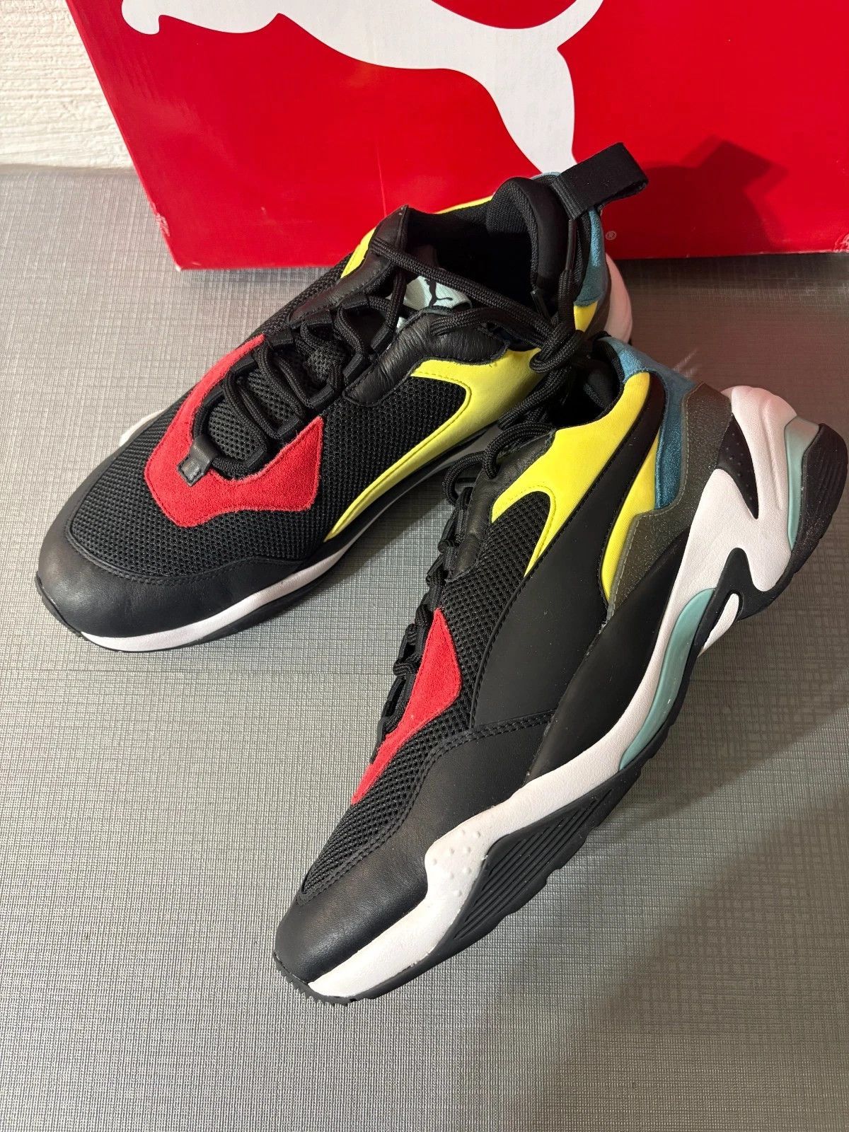 Puma PUMA Thunder Spectra Color-Block Low-Top Sneakers Size US 10 / EU 43 - 3 Thumbnail